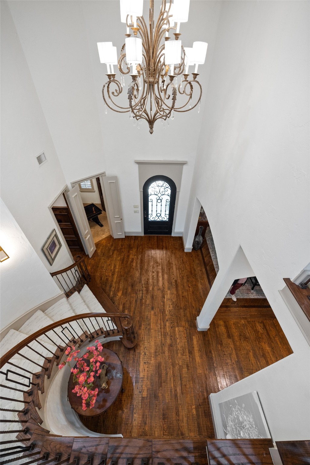 401 Wyndemere Boulevard