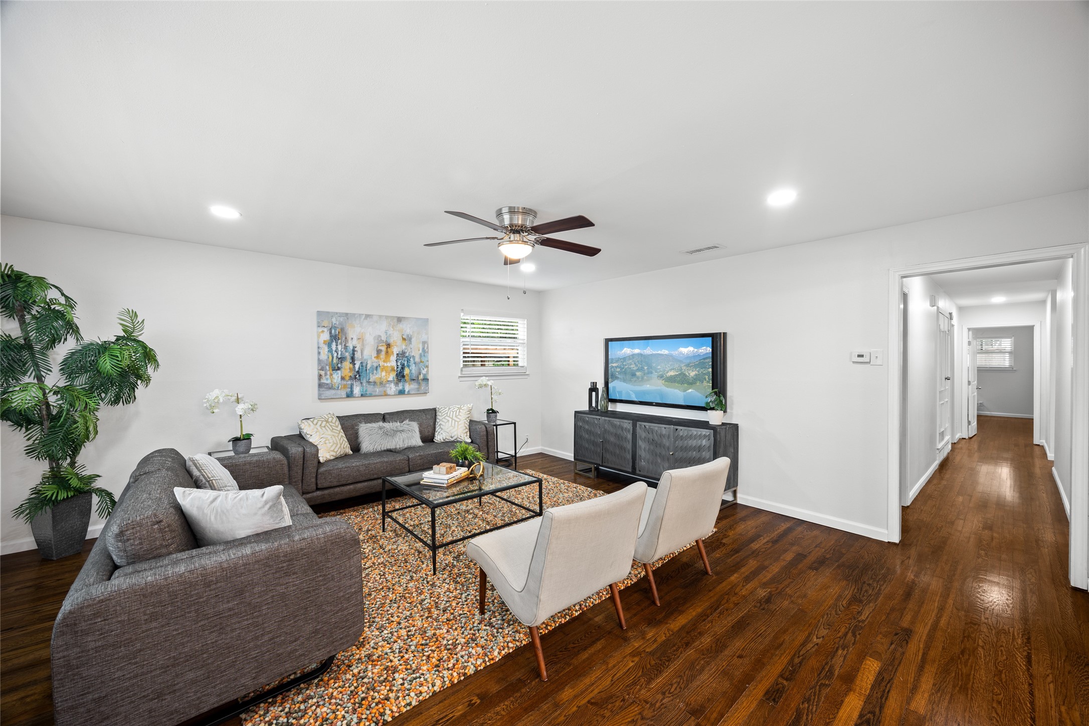 7024 Irongate Lane