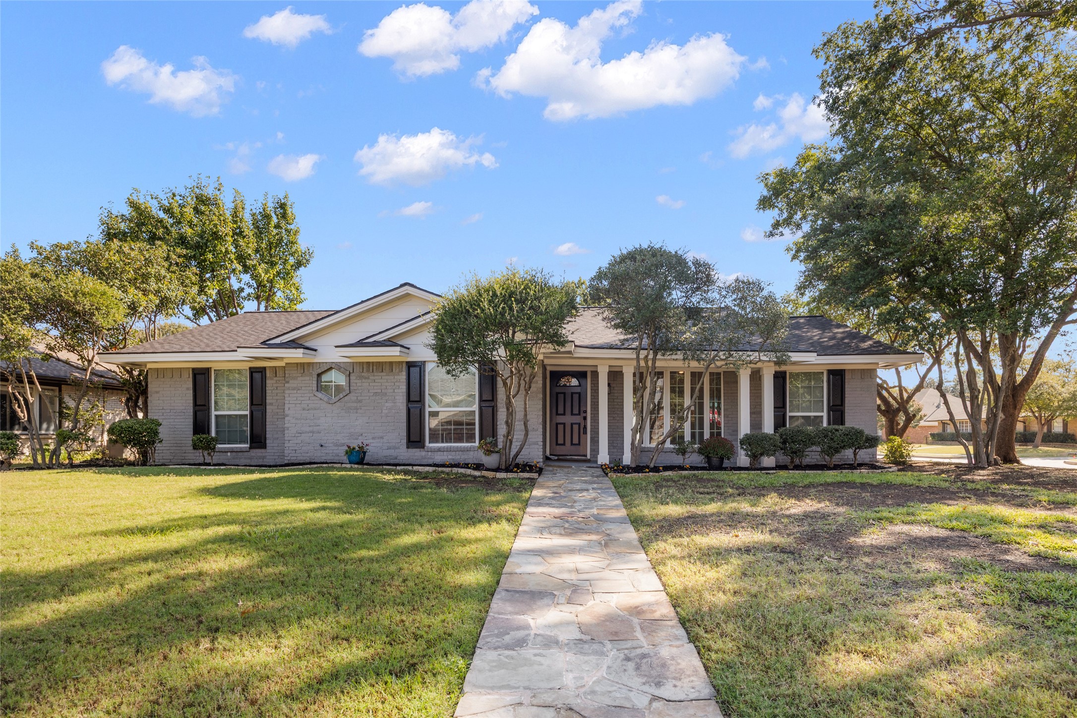 1700 Cloister Way