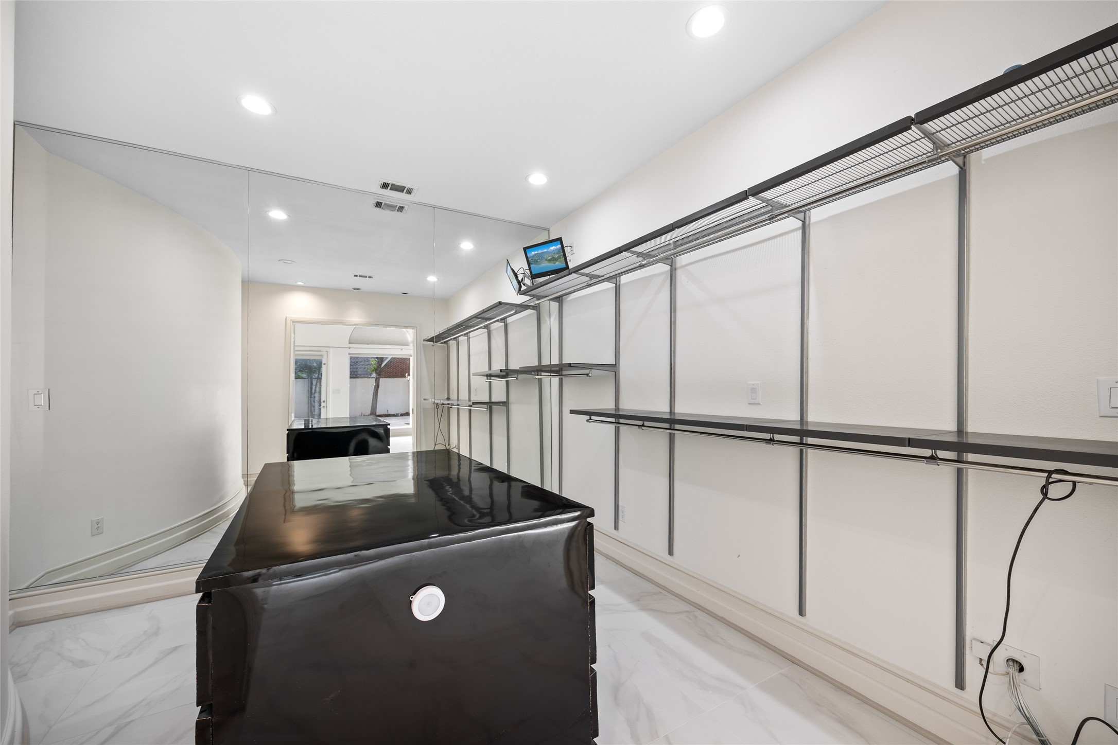 5608 Stone Cliff Court