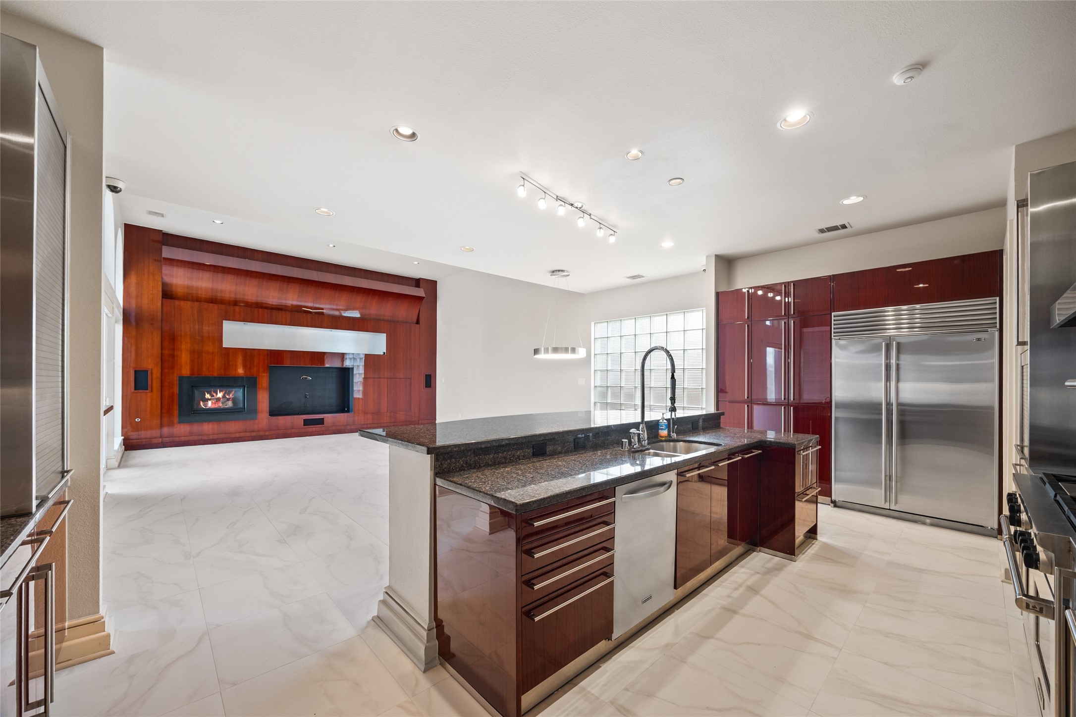 5608 Stone Cliff Court