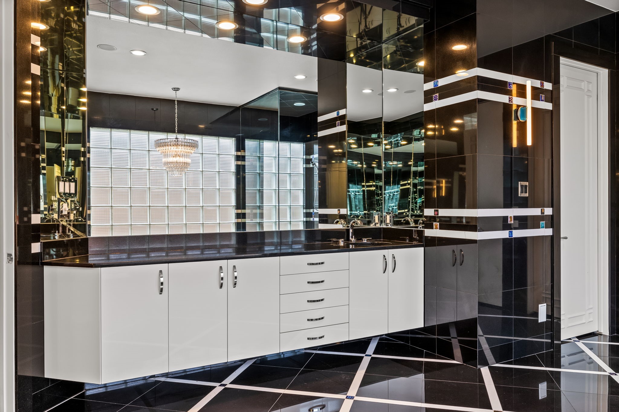 5608 Stone Cliff Court