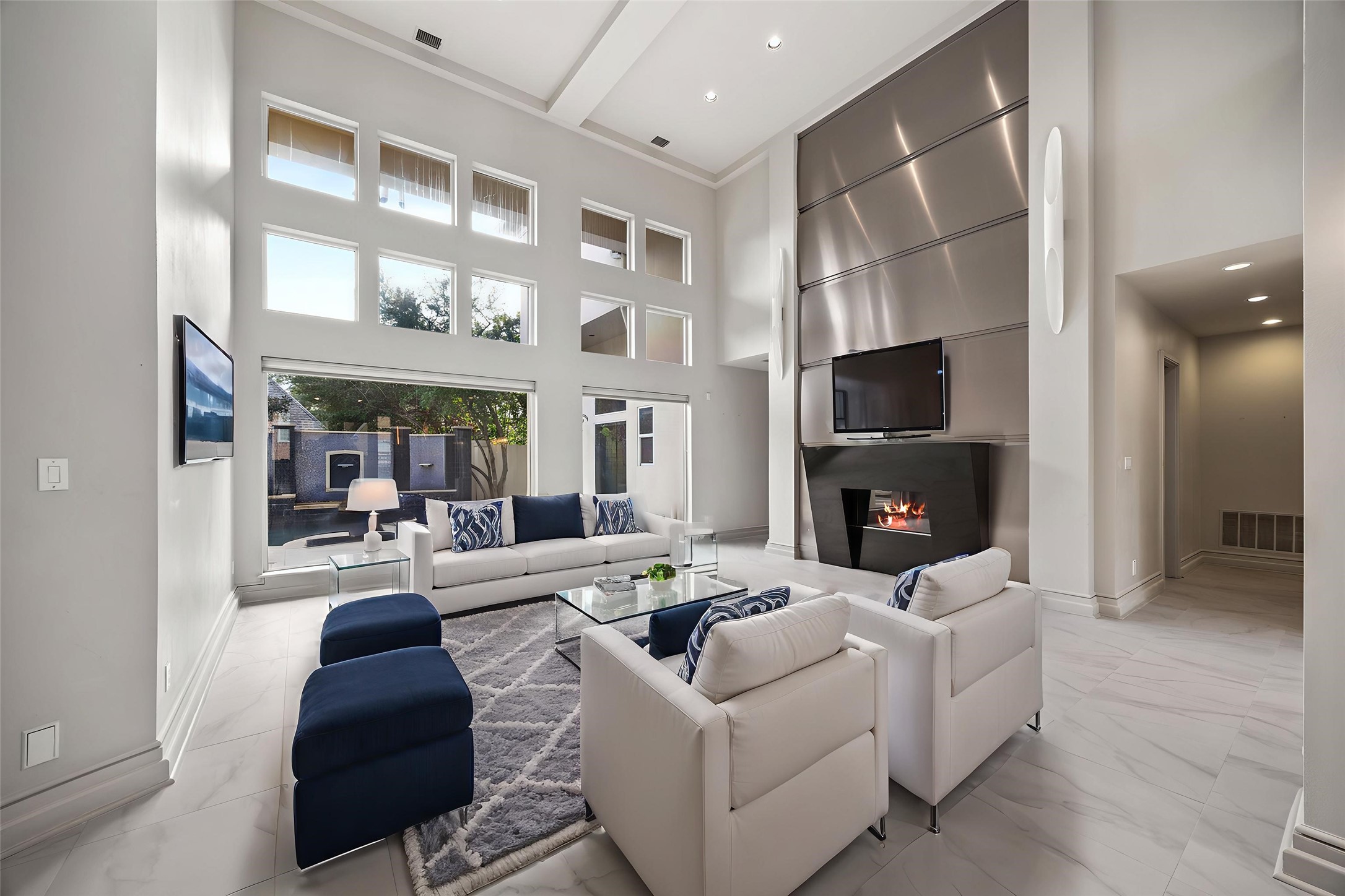 5608 Stone Cliff Court