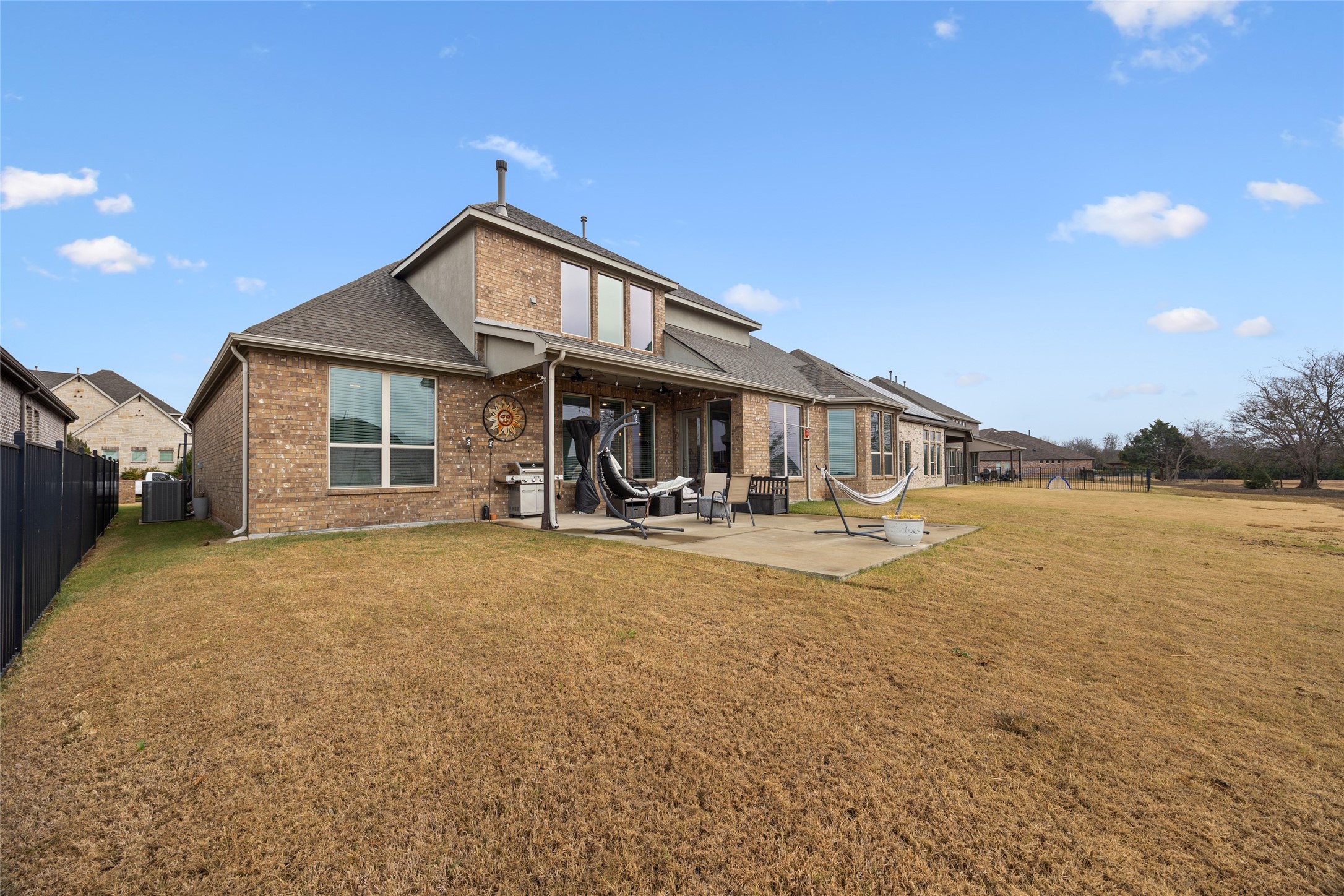2212 Brooks Trail
