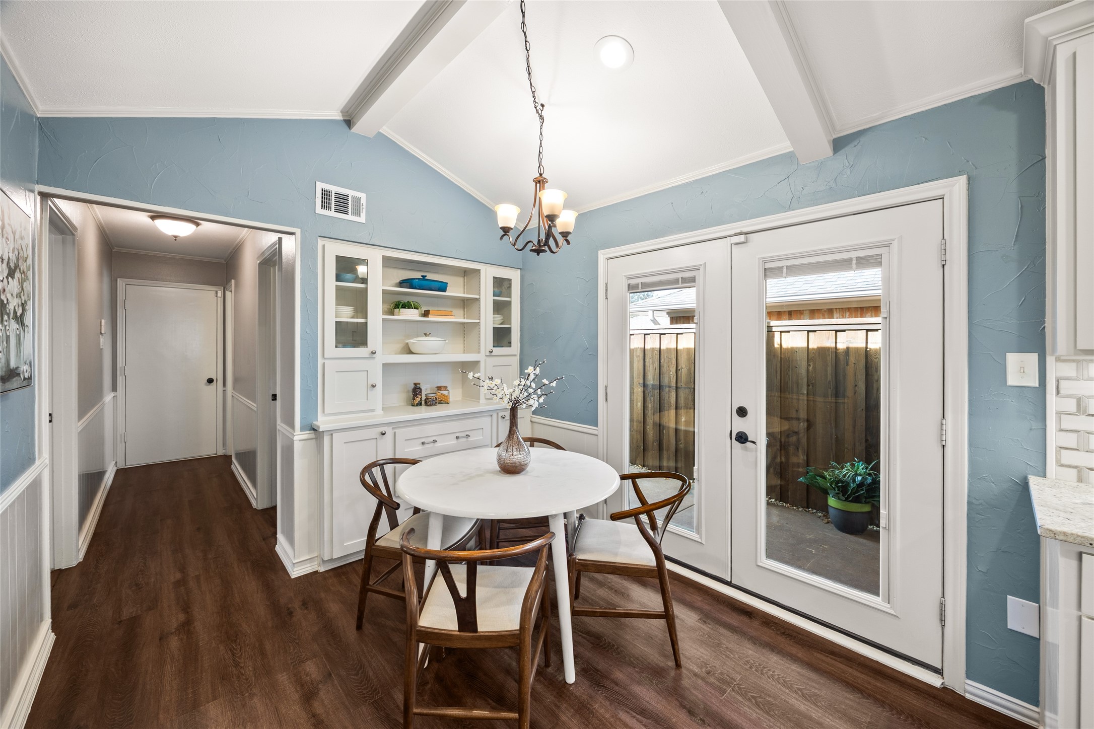 7246 La Sobrina Drive