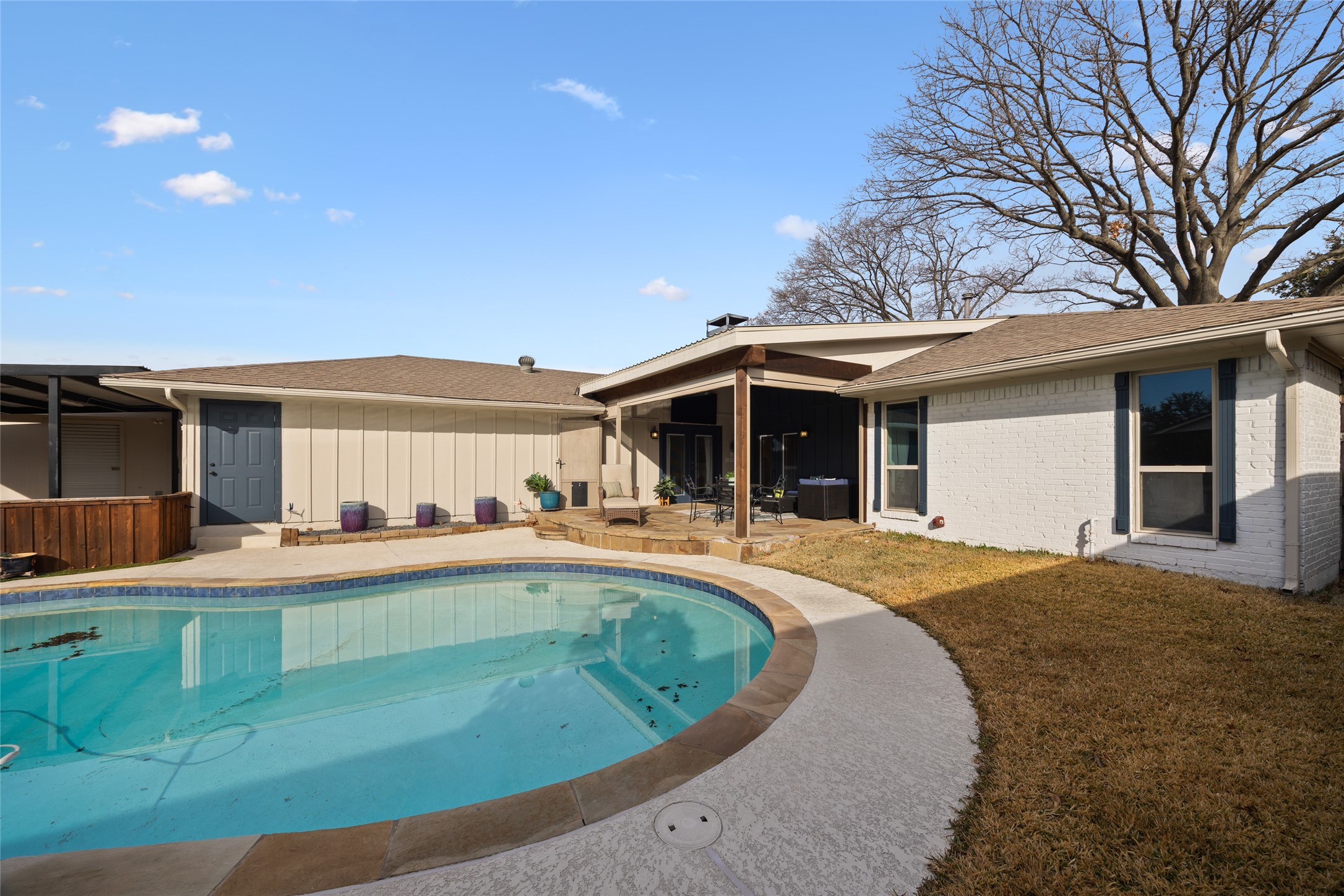 7246 La Sobrina Drive