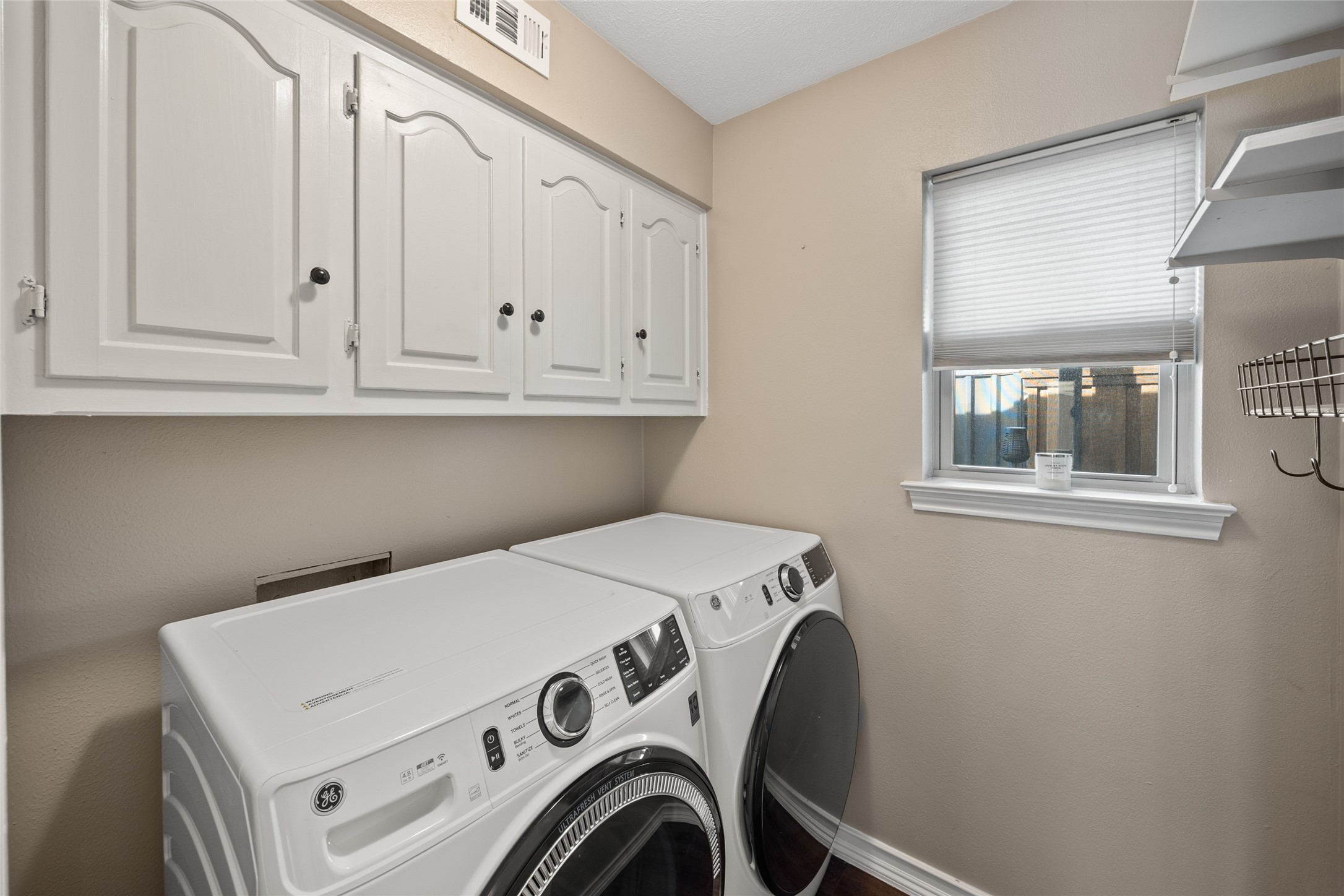 7246 La Sobrina Drive