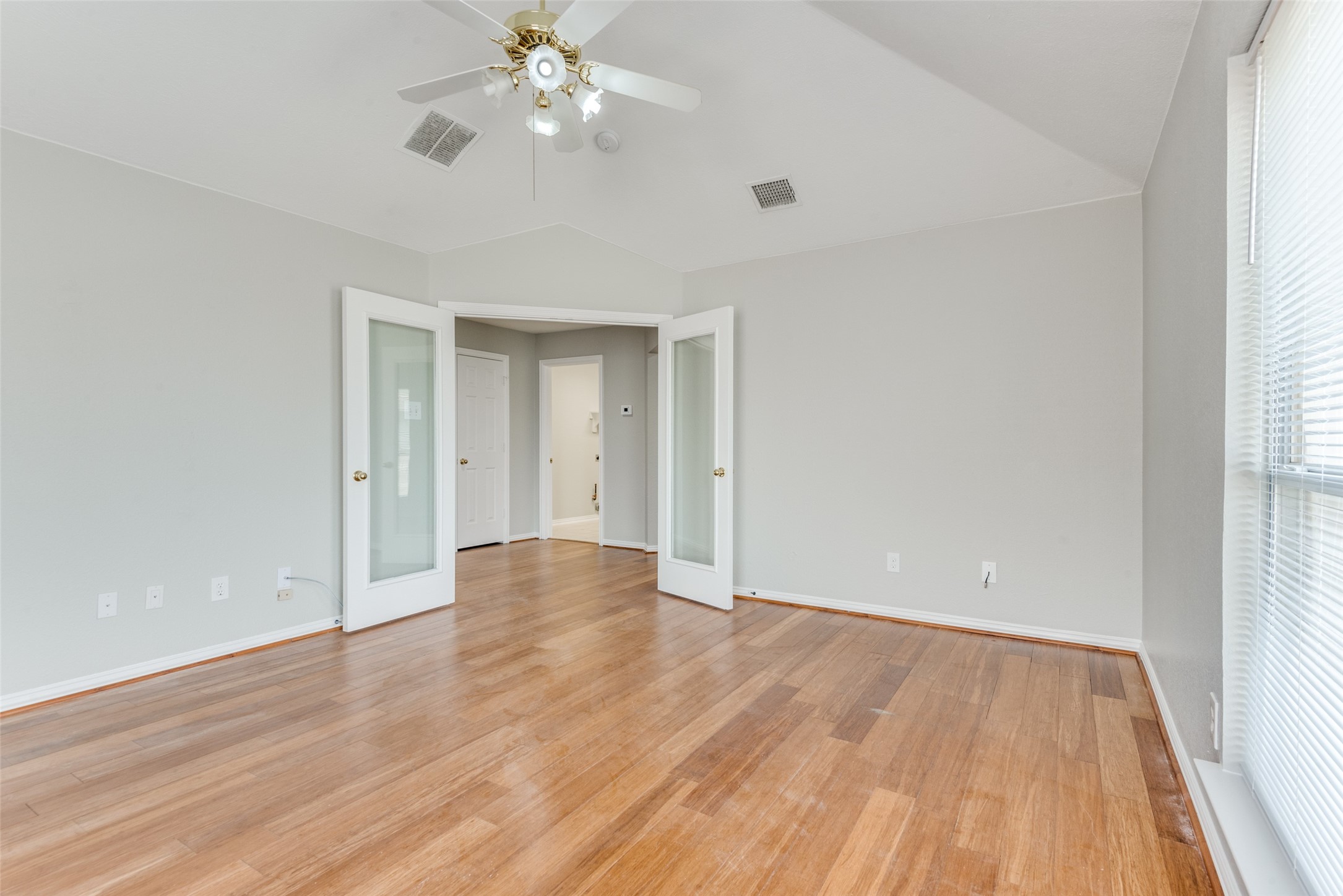 4039 Kirkmeadow Lane