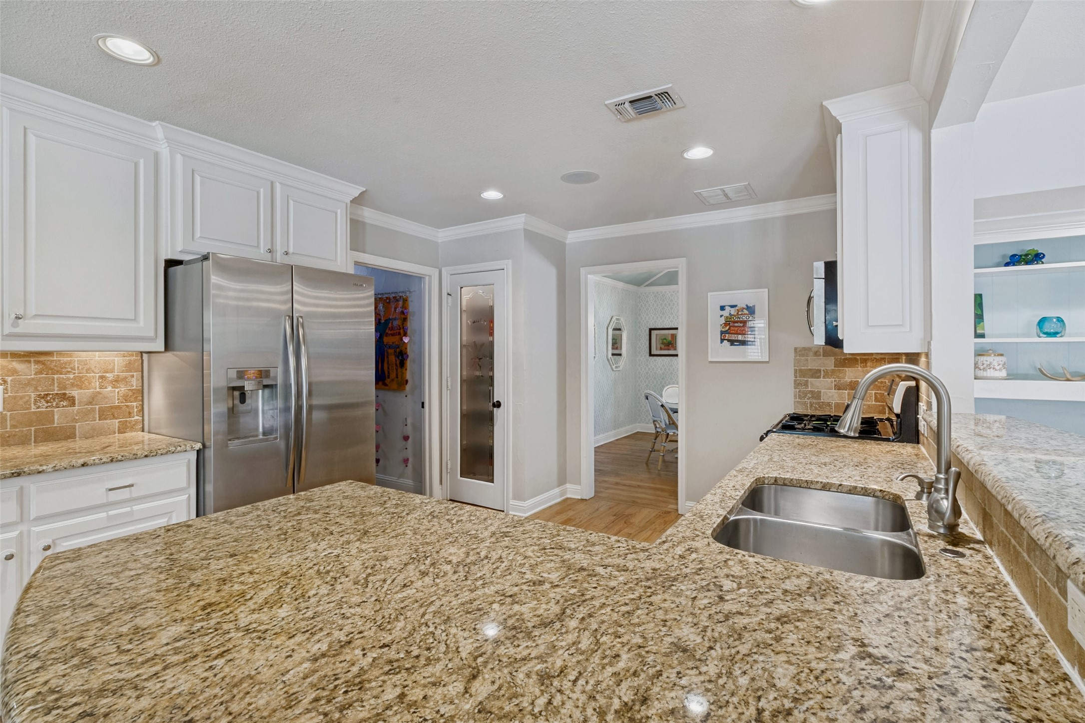 4148 Myerwood Lane