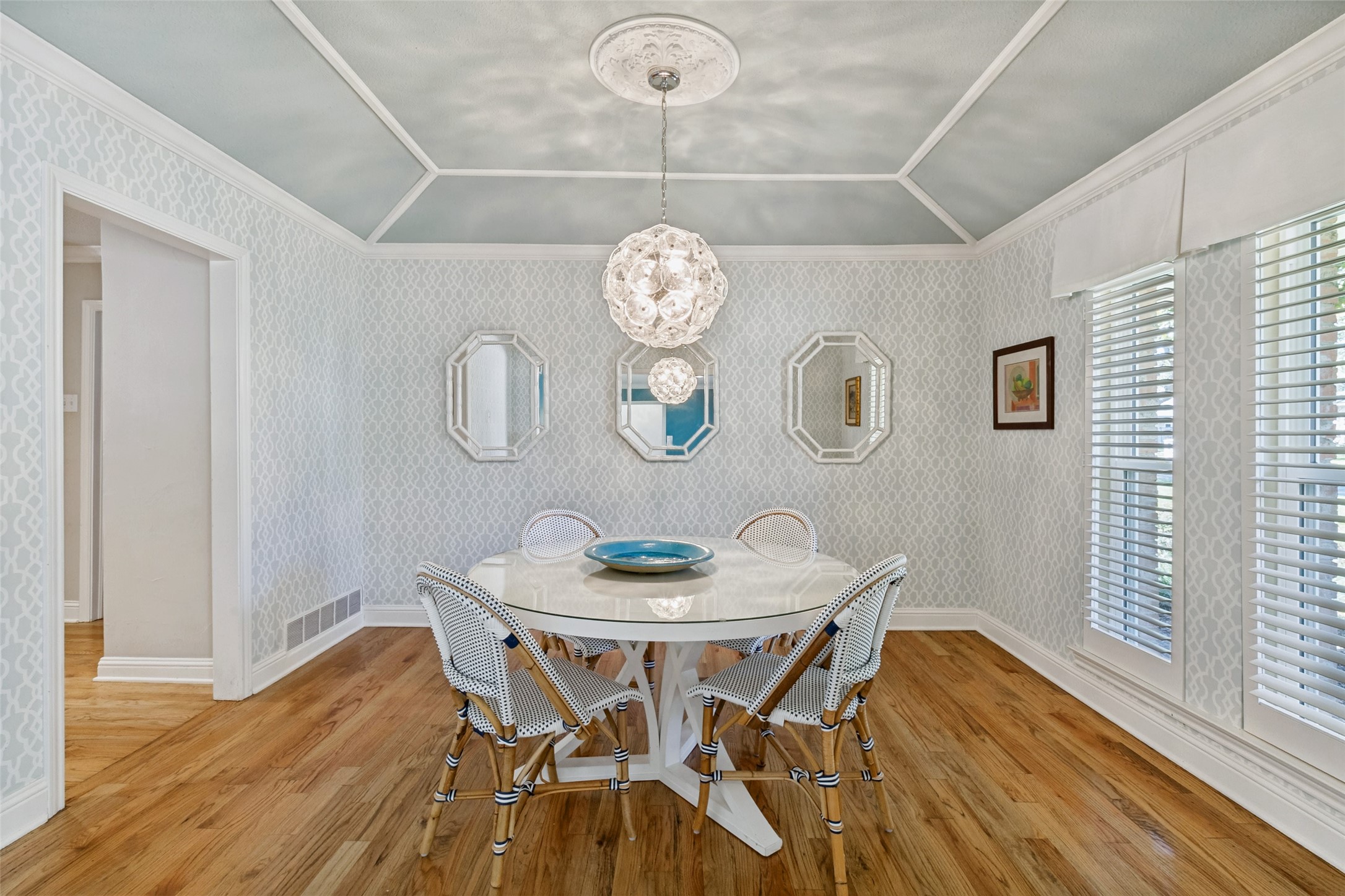 4148 Myerwood Lane