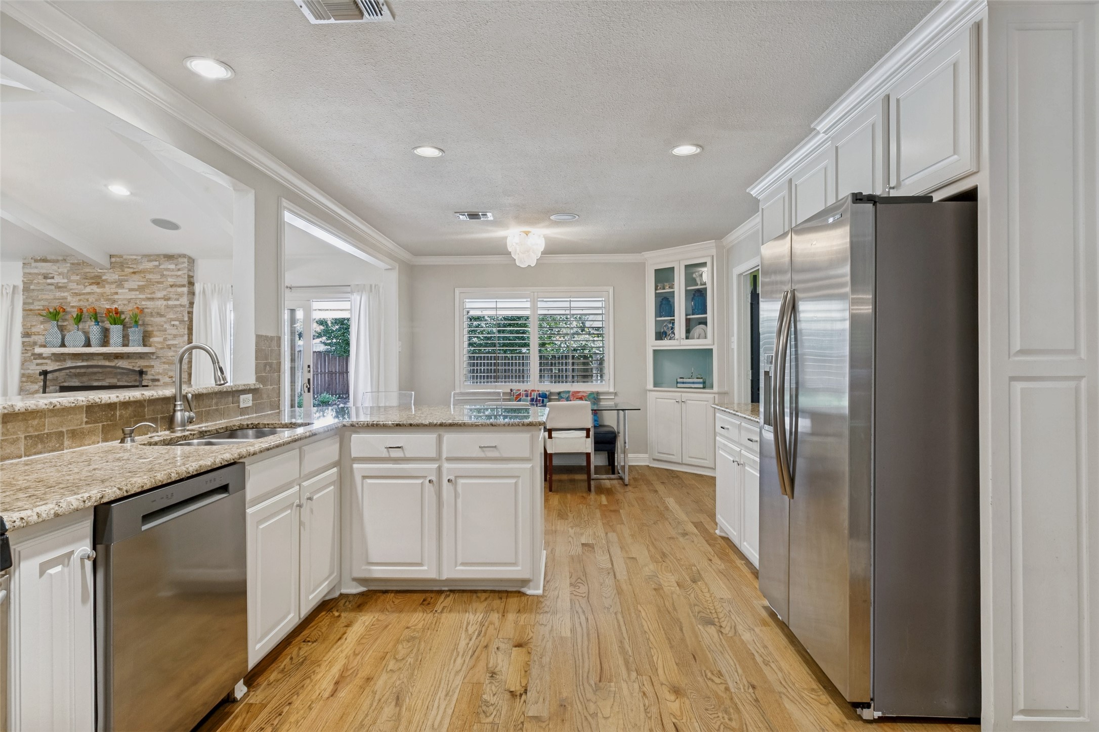 4148 Myerwood Lane