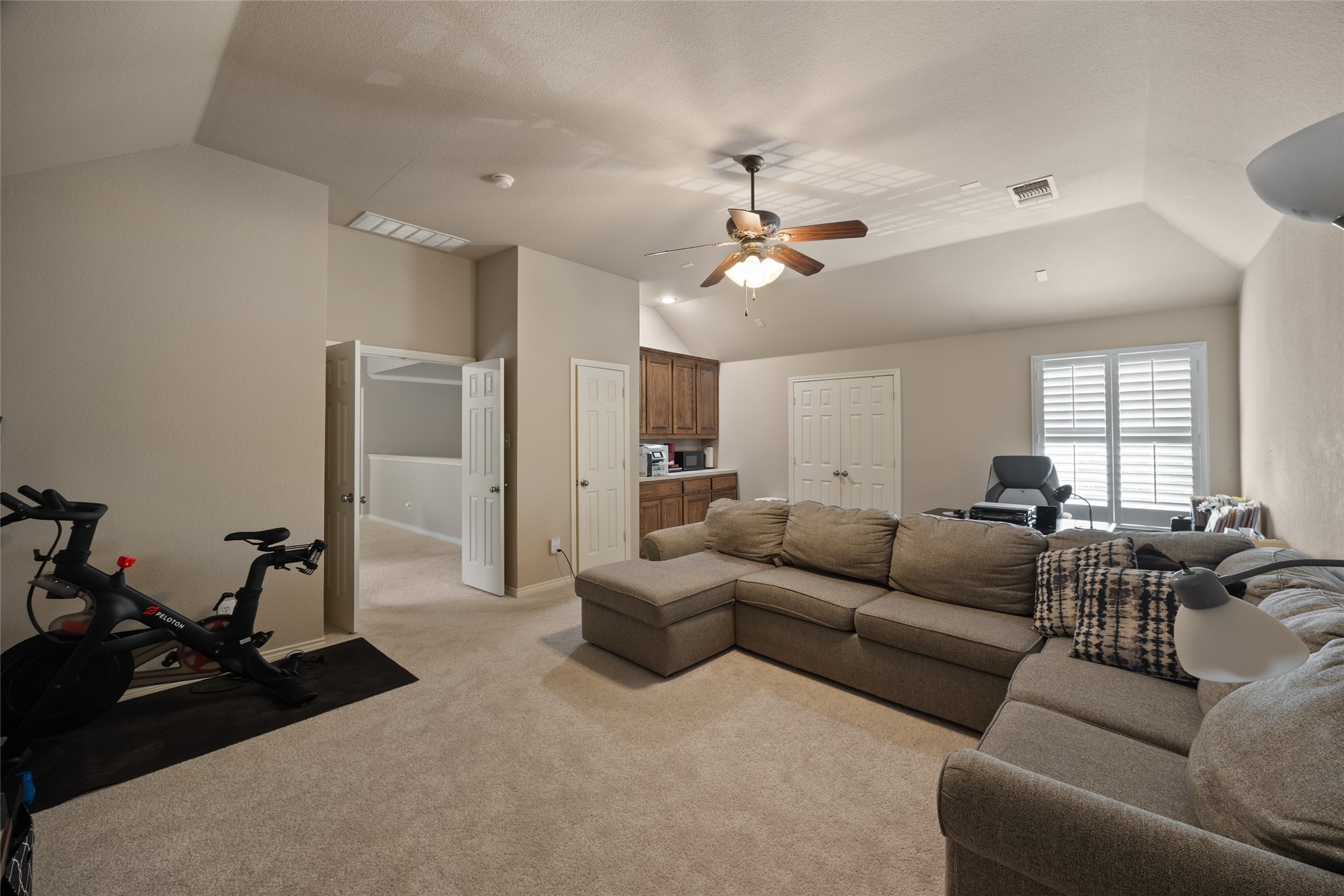 1503 Vinecrest Lane