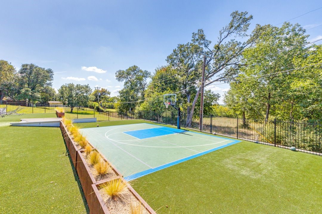 9755 Van Dyke Road