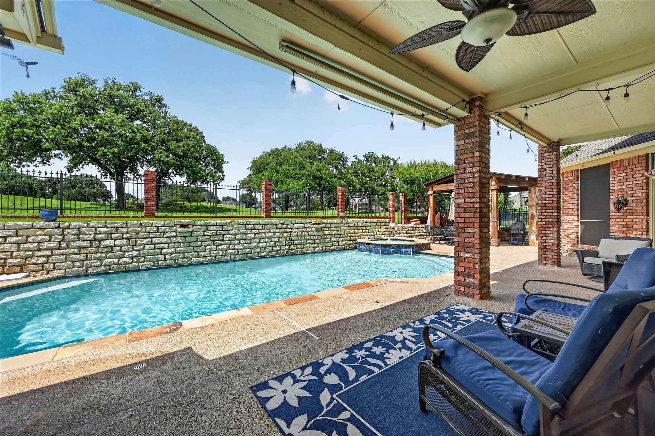 1411 Danbury Drive
