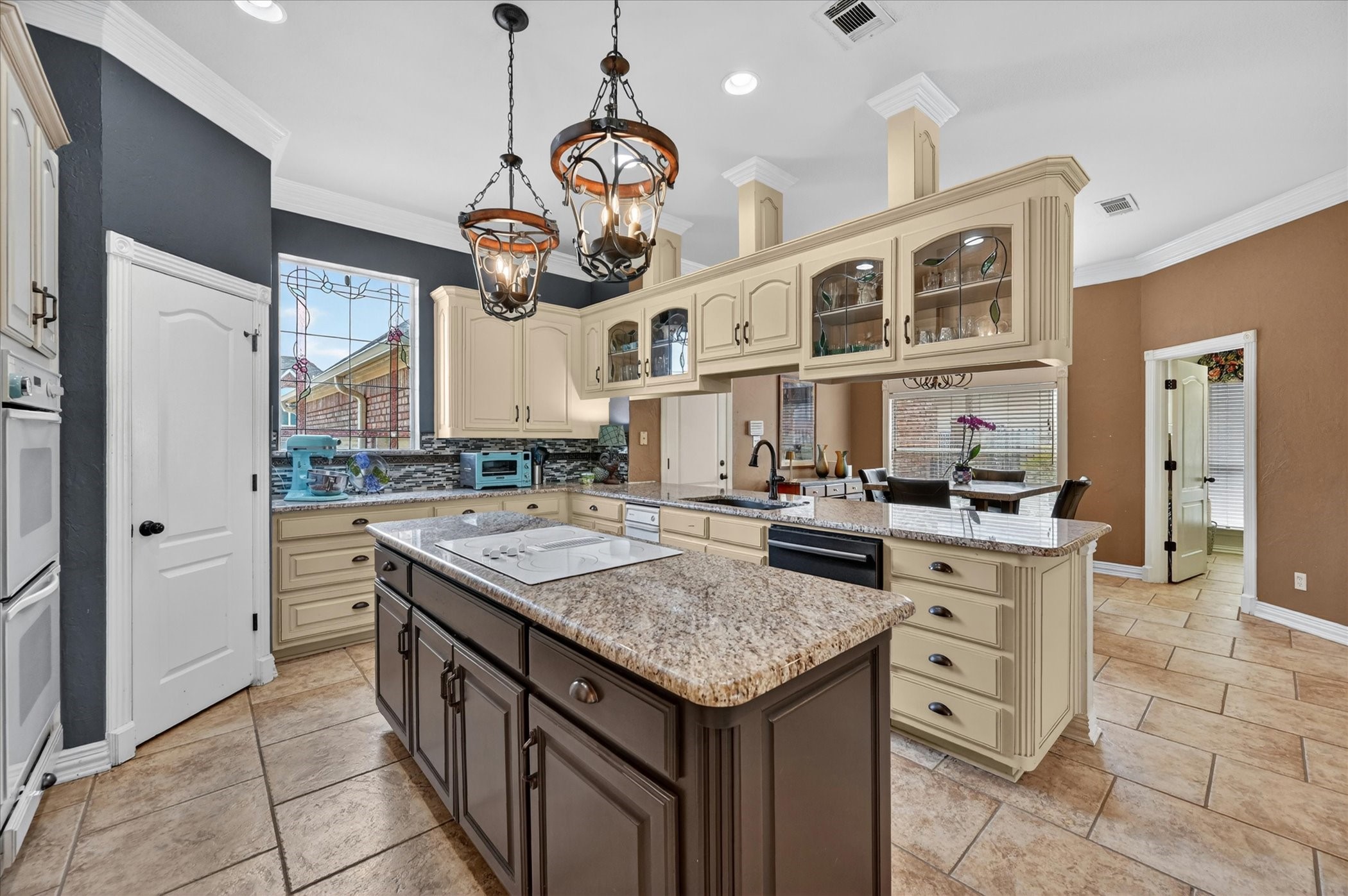 1411 Danbury Drive