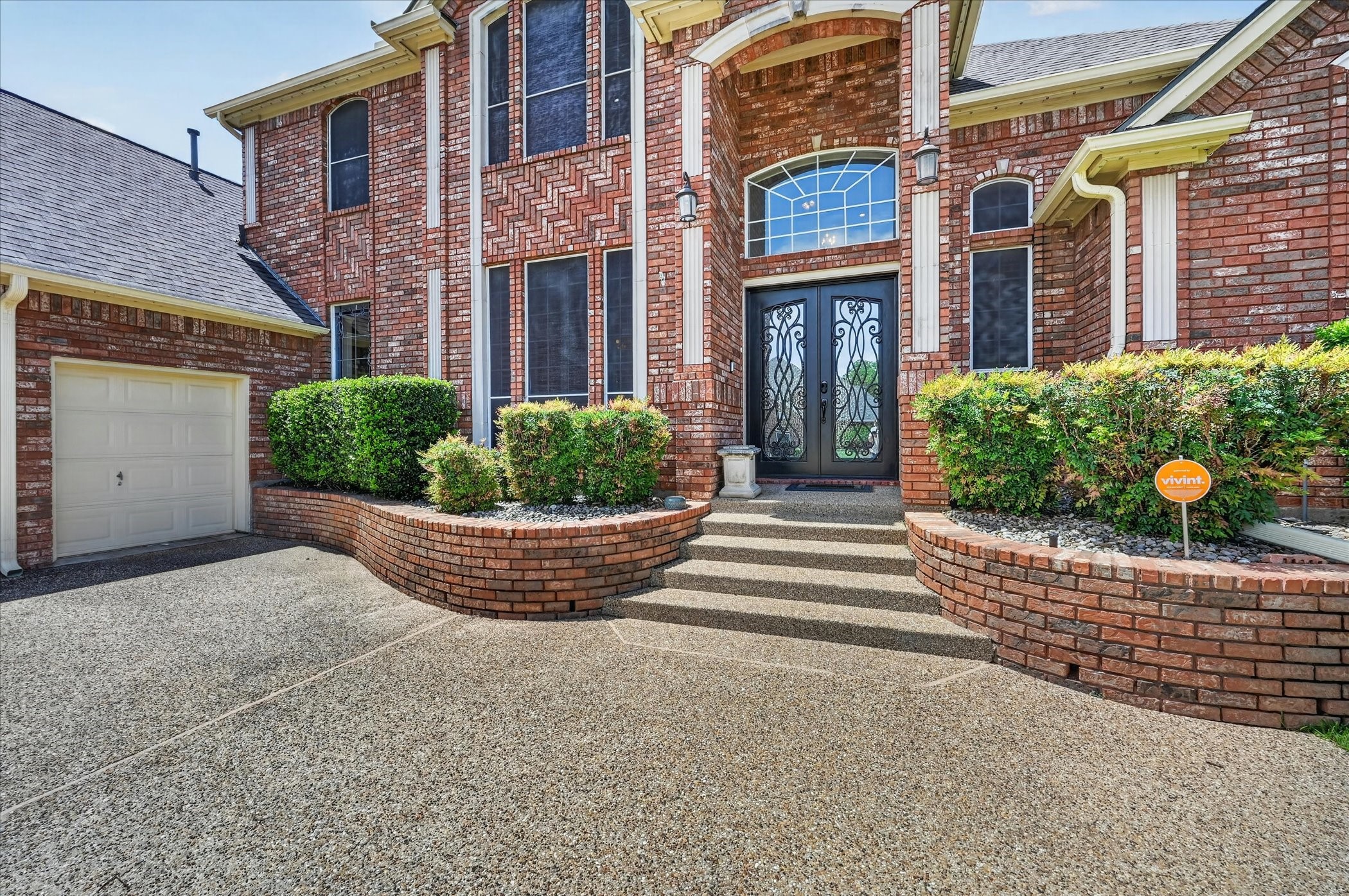 1411 Danbury Drive