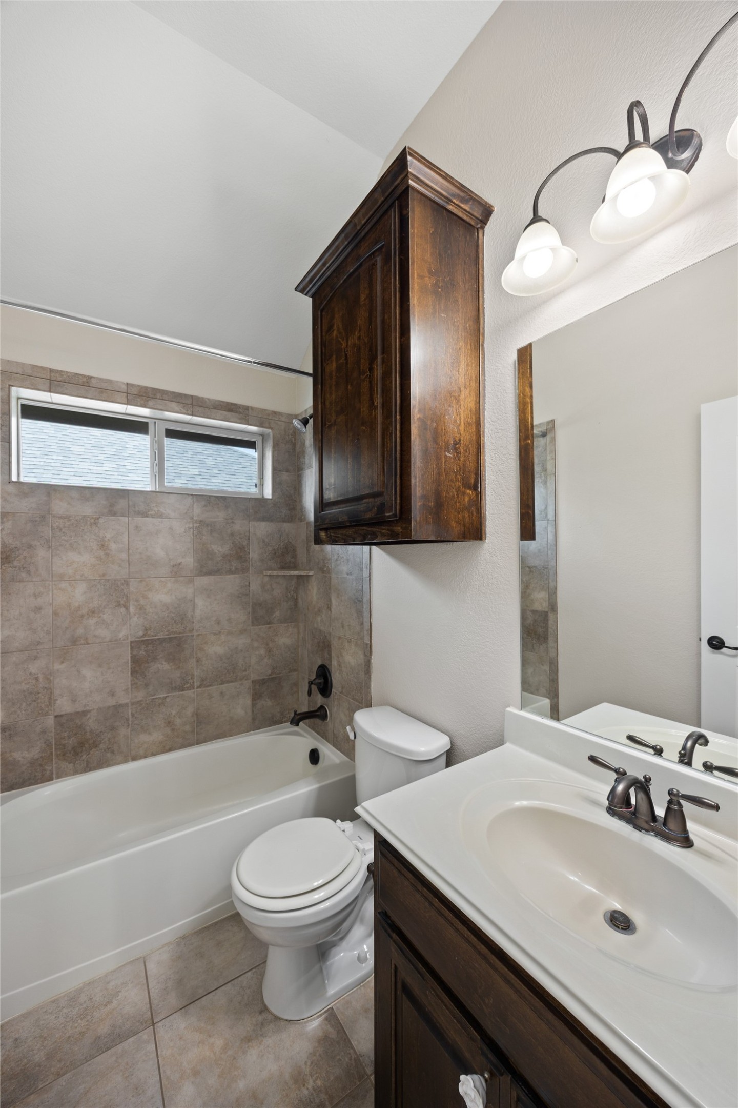 1196 Bentgrass Drive