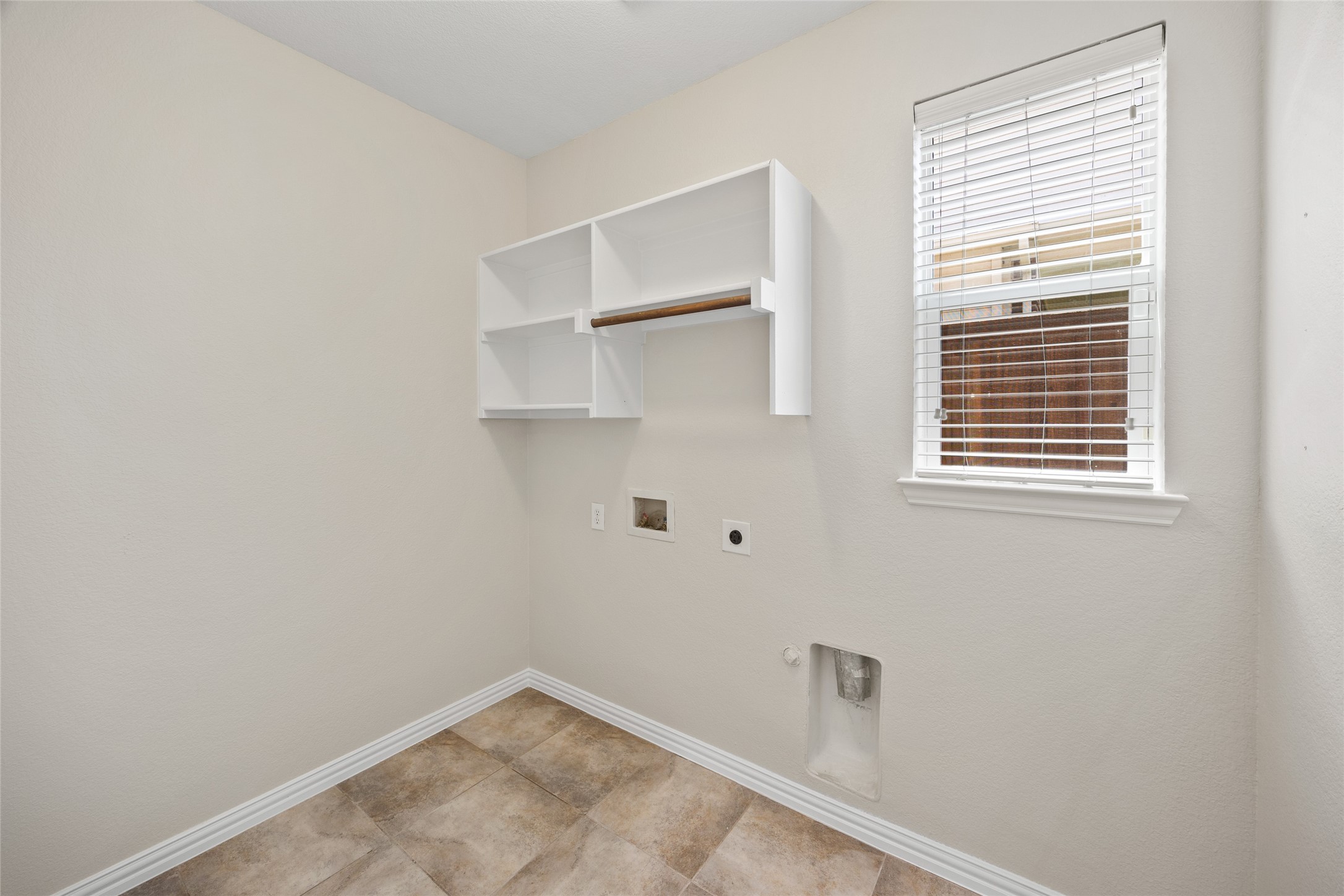 1196 Bentgrass Drive
