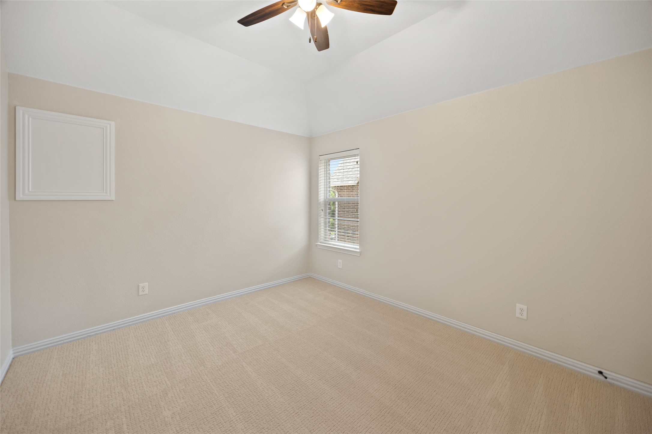 1196 Bentgrass Drive