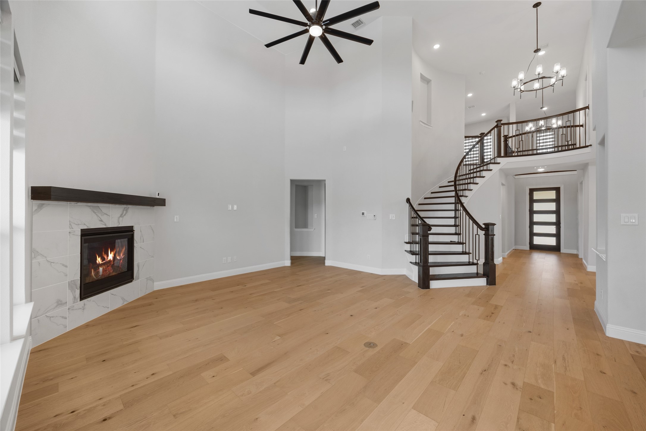 12534 Deer Trail