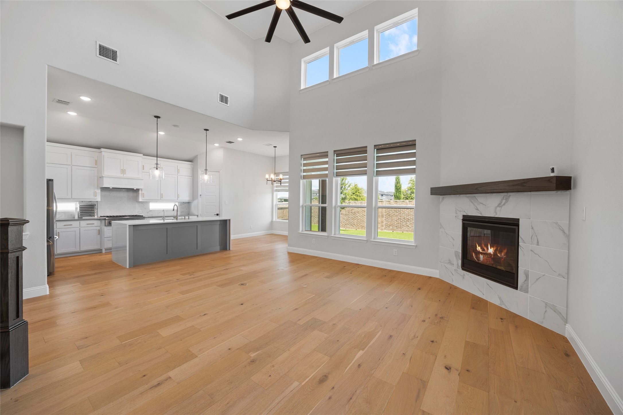 12534 Deer Trail