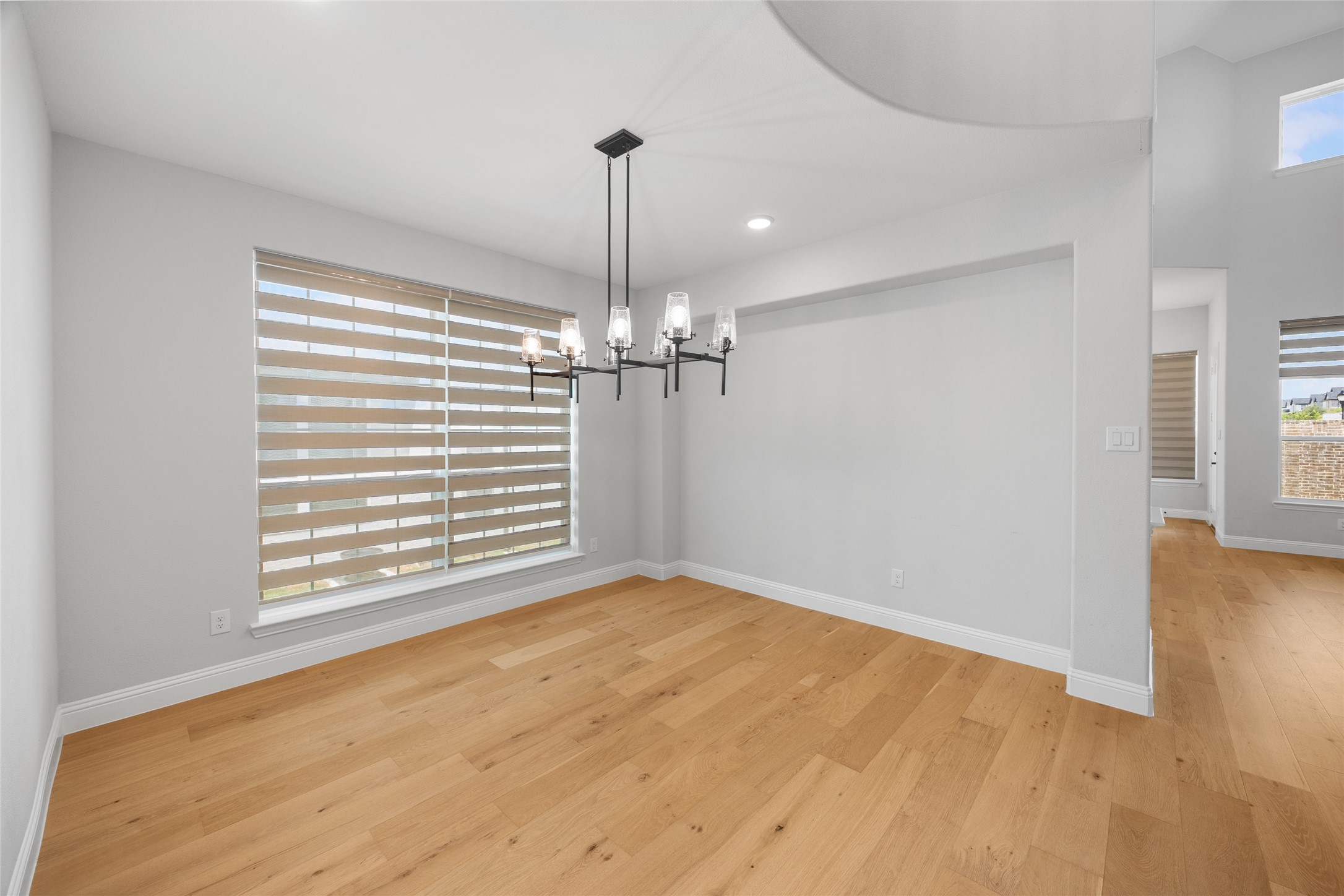 12534 Deer Trail