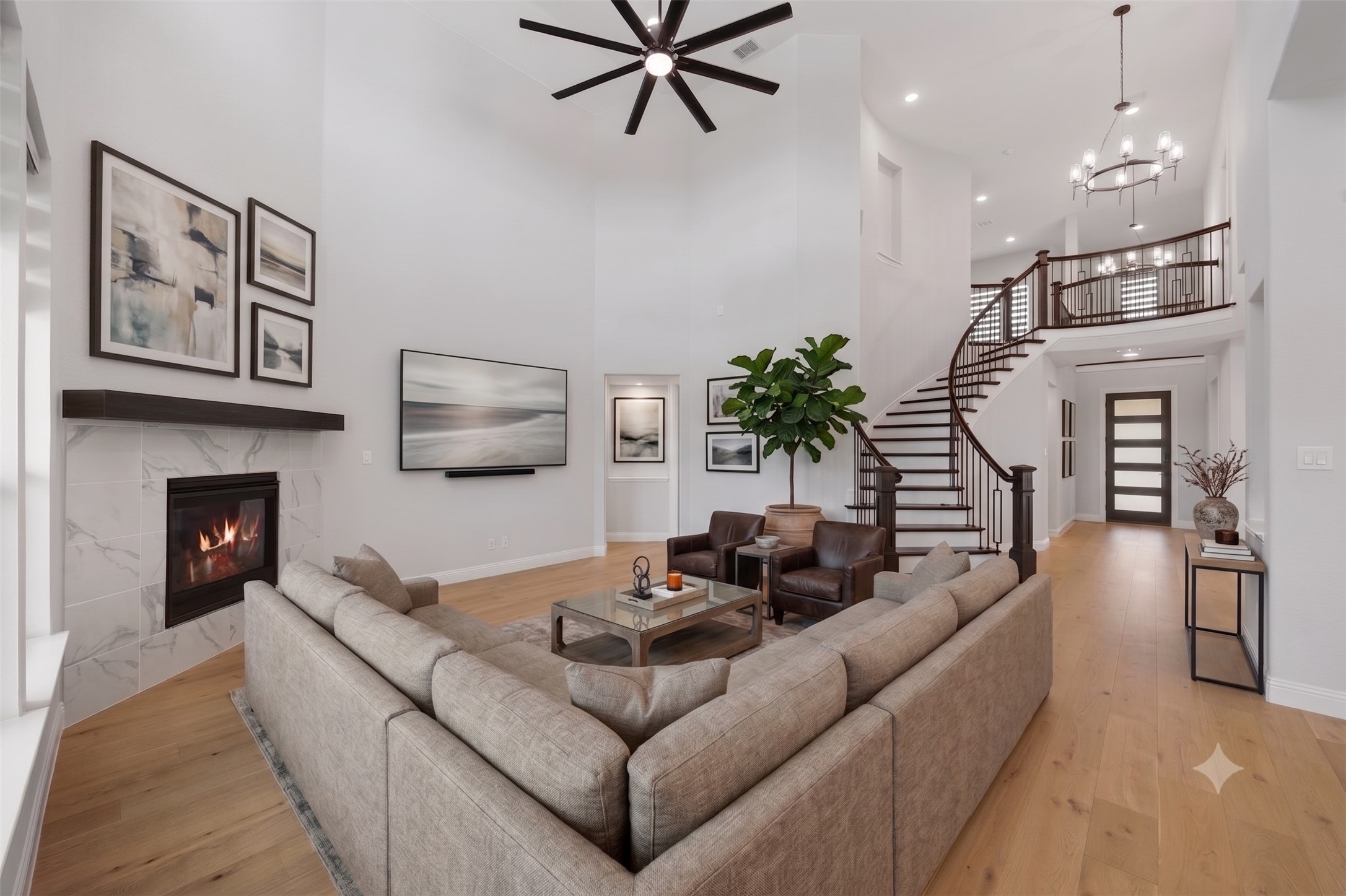 12534 Deer Trail