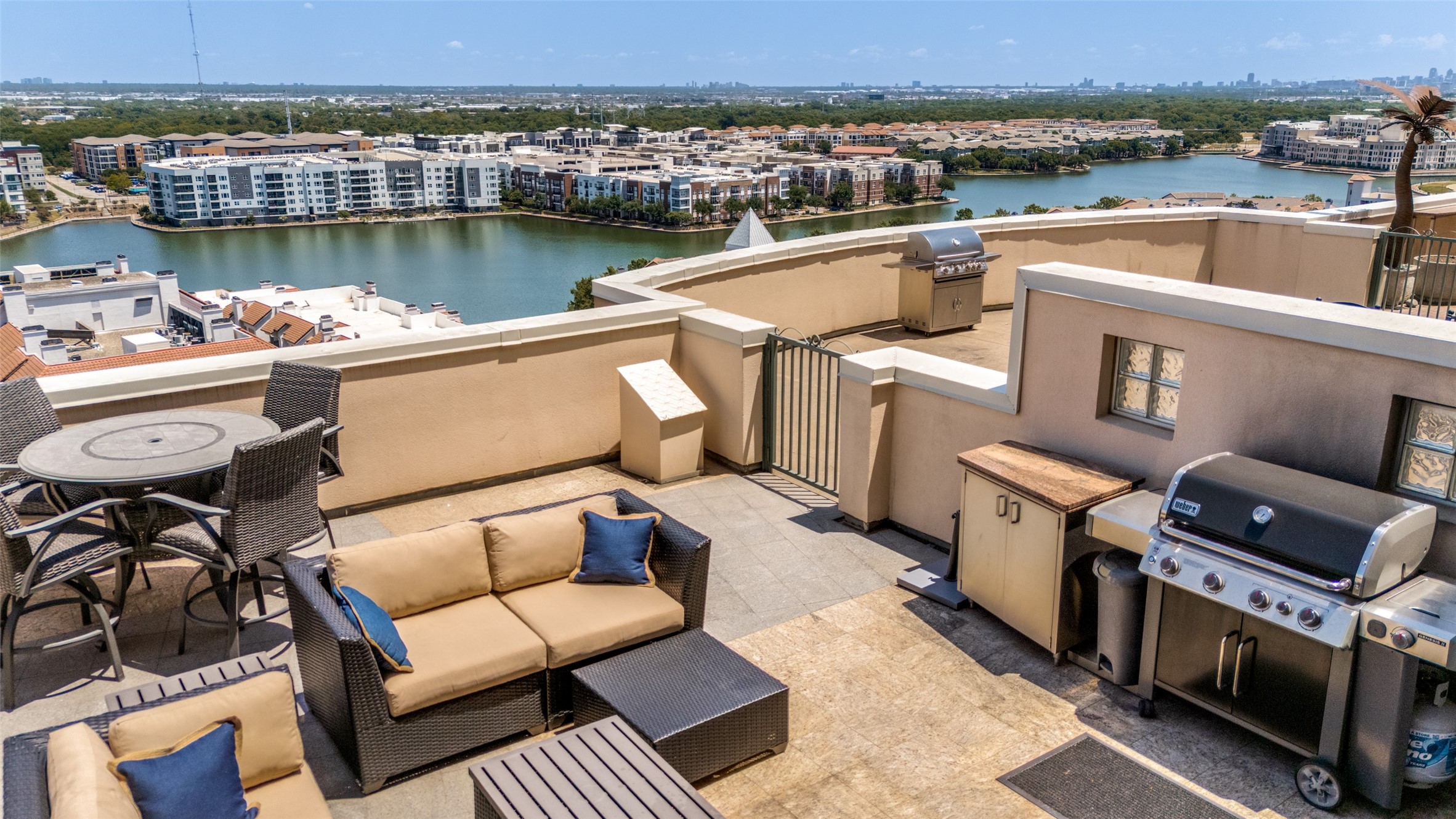 330 Las Colinas Boulevard E 1522