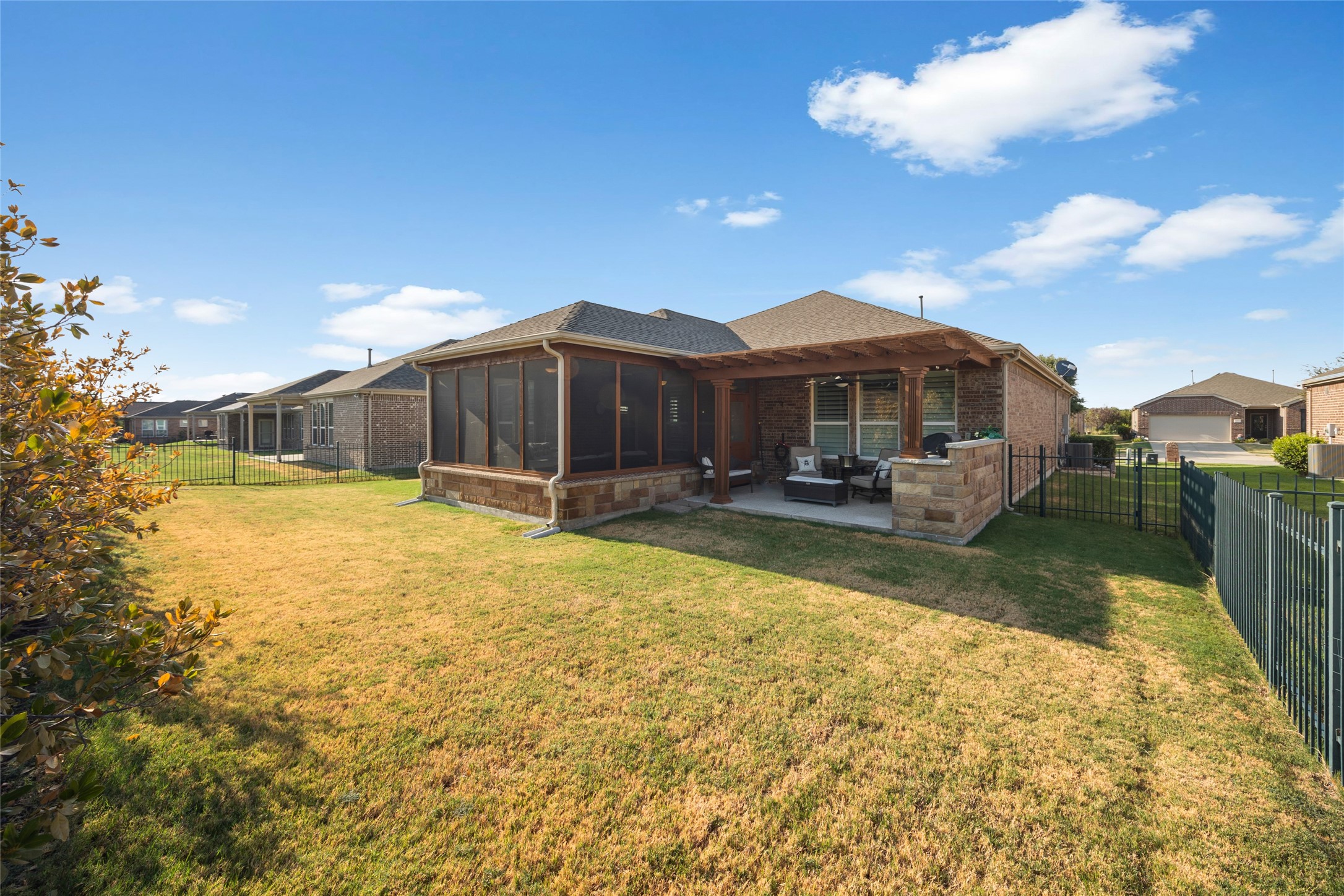 3149 Castaway Lane