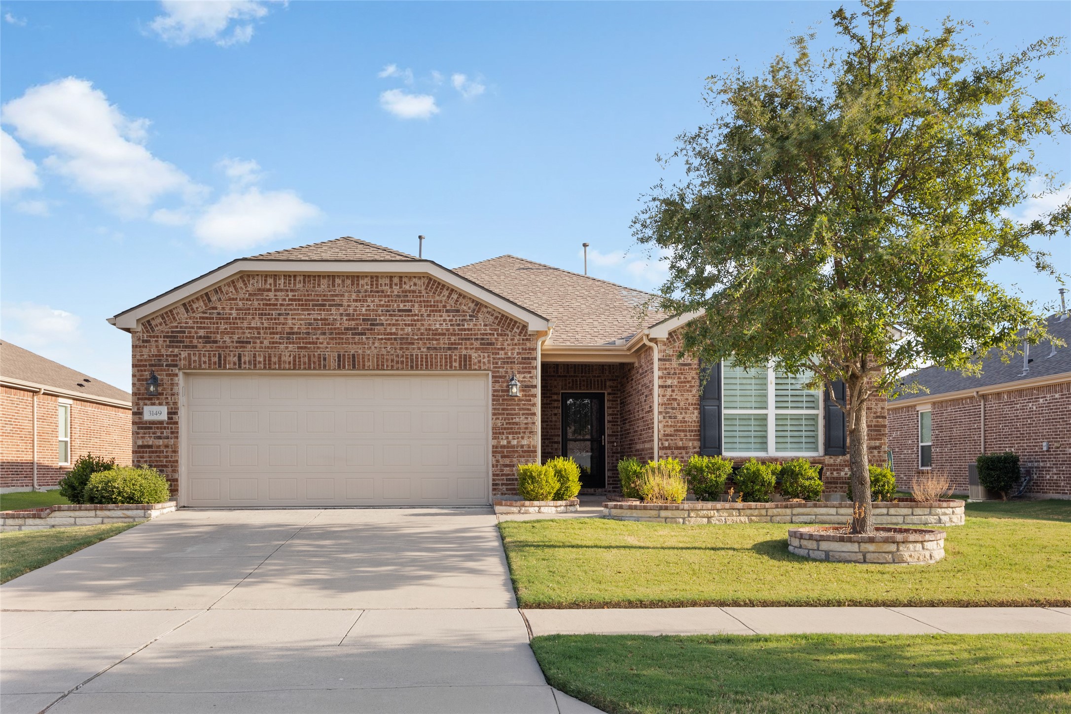 3149 Castaway Lane