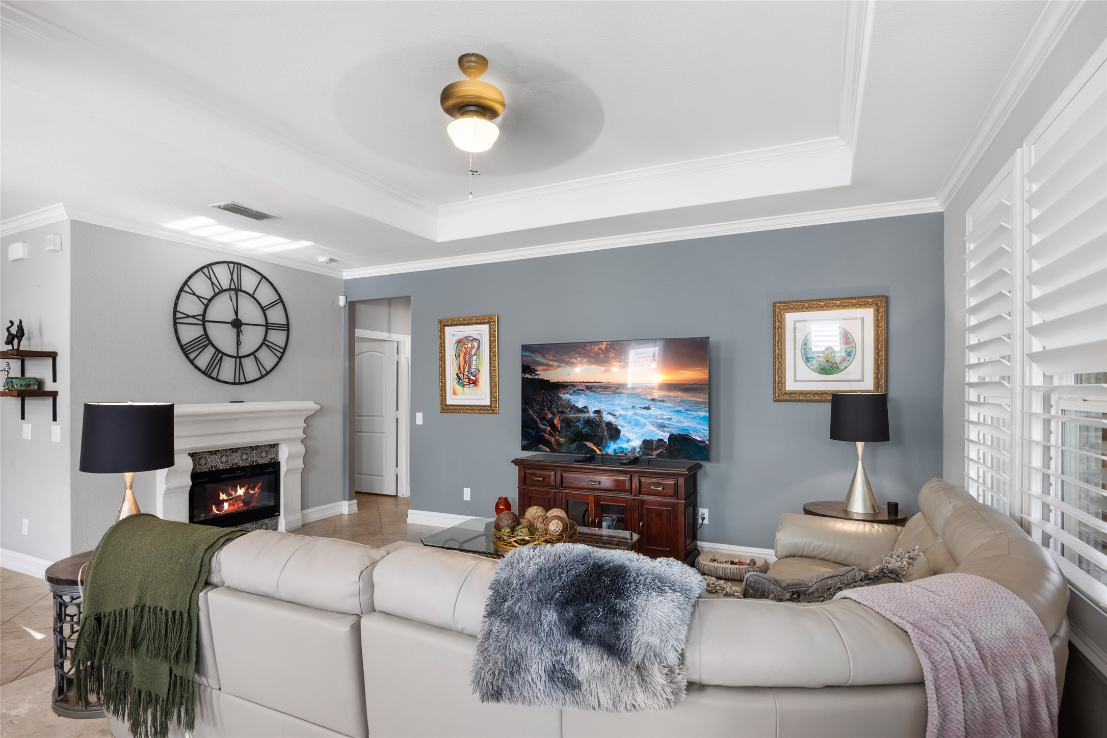 3149 Castaway Lane
