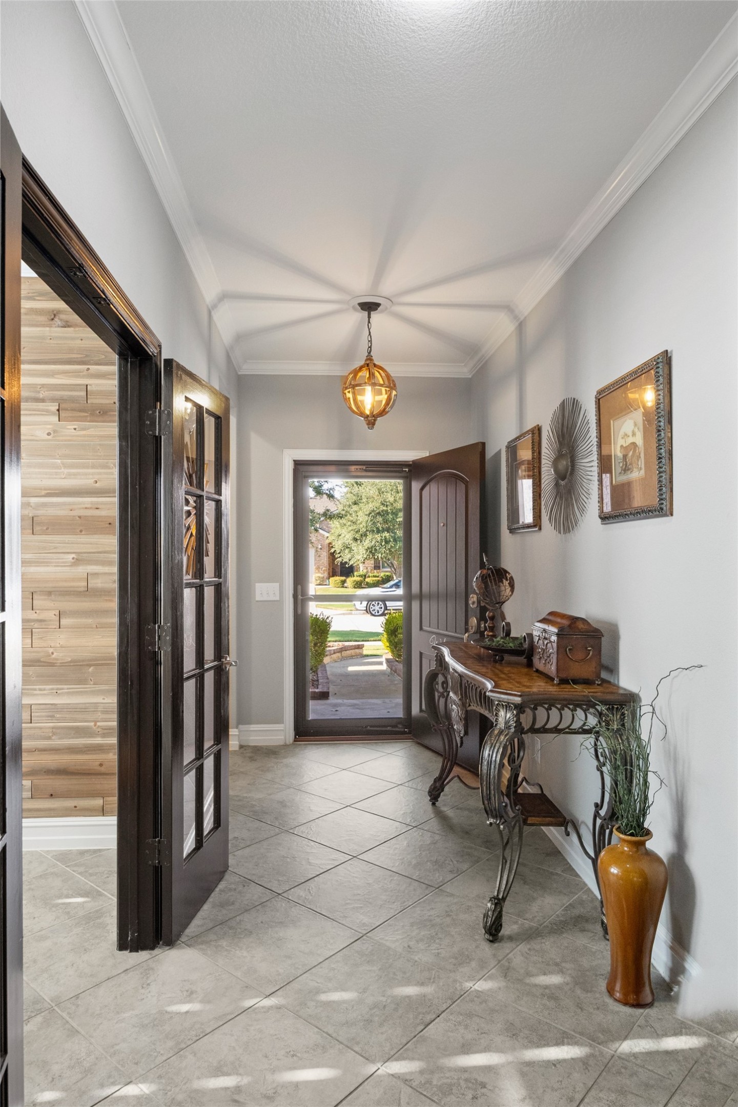 3149 Castaway Lane