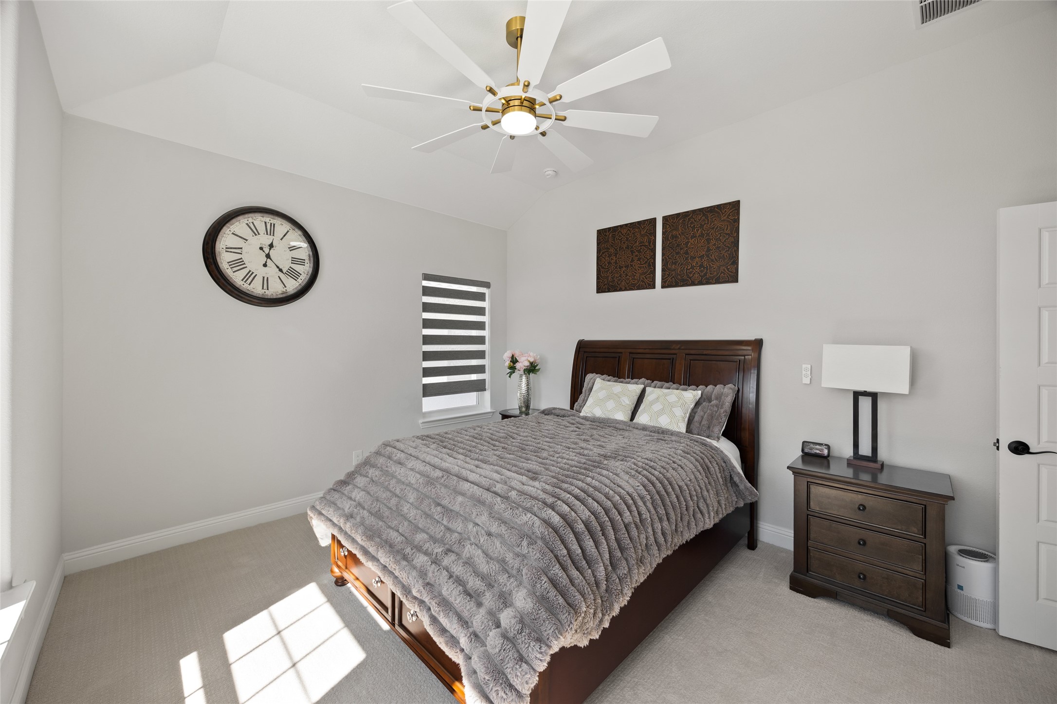 12512 Deer Trail