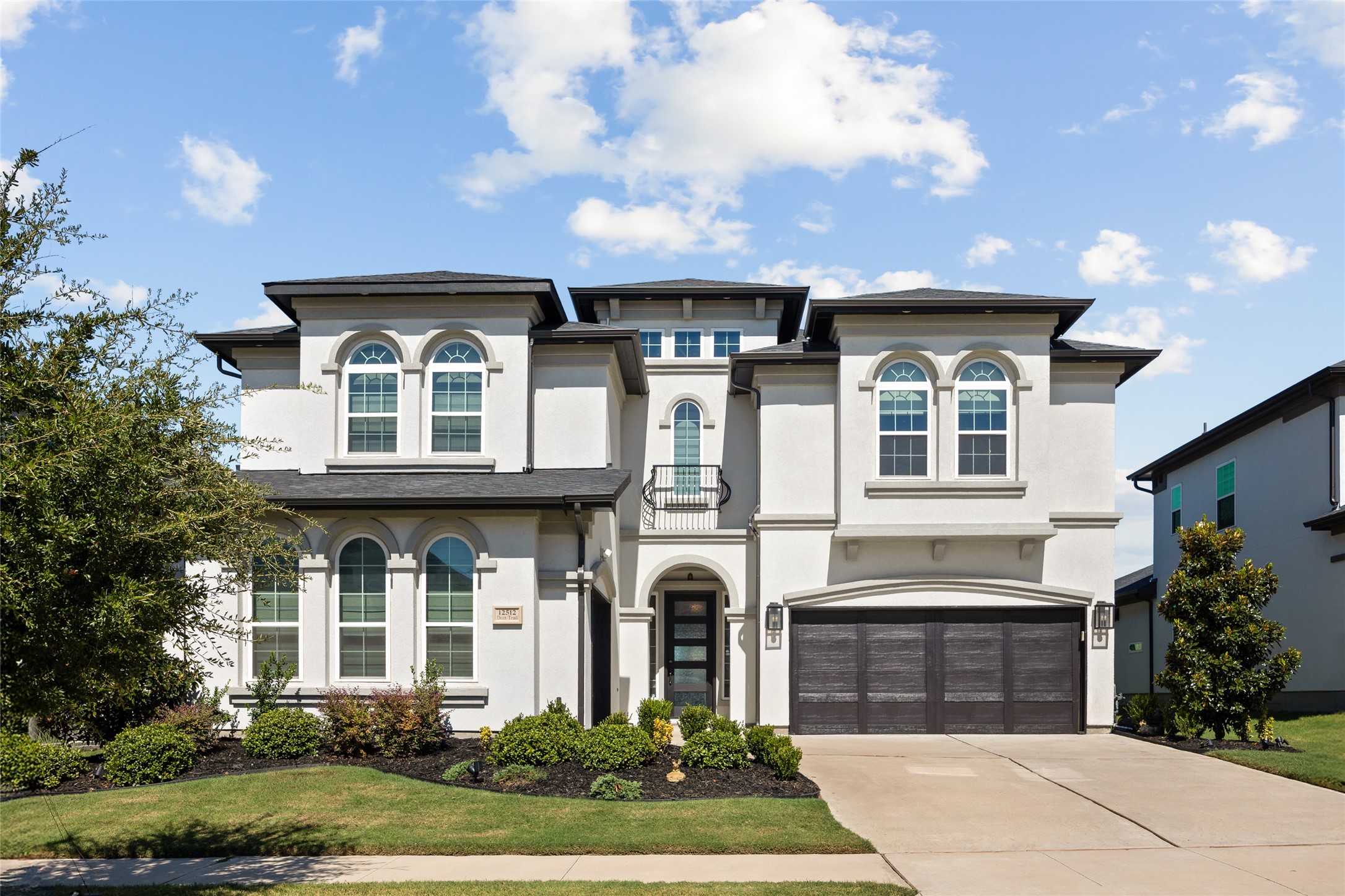 12512 Deer Trail