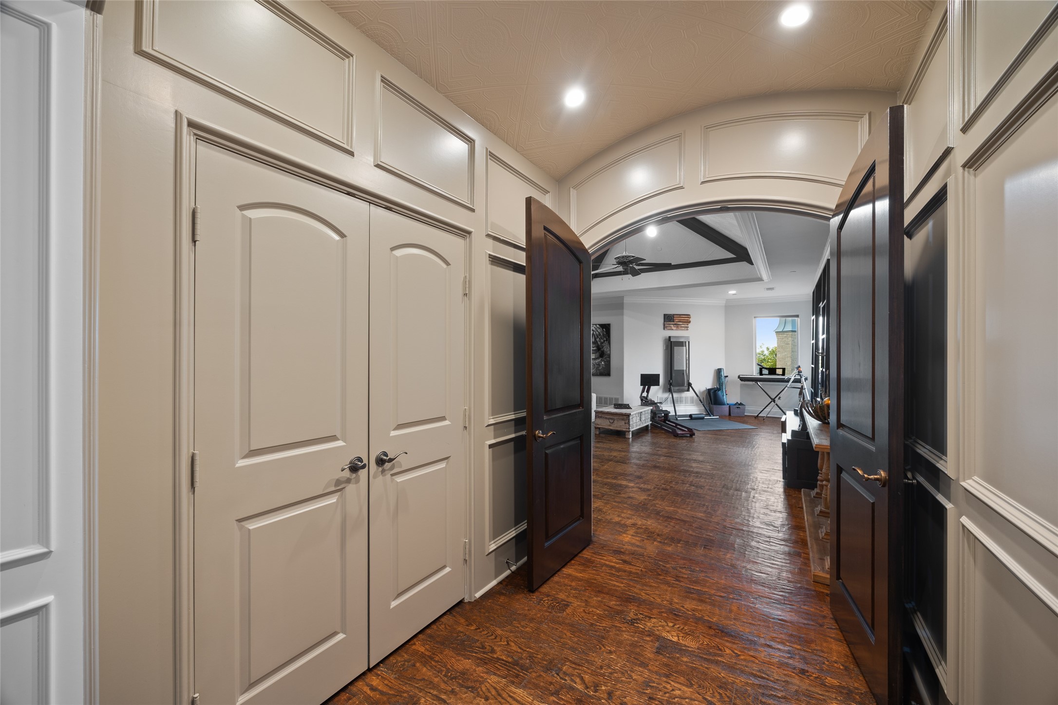 6300 Caroline Drive