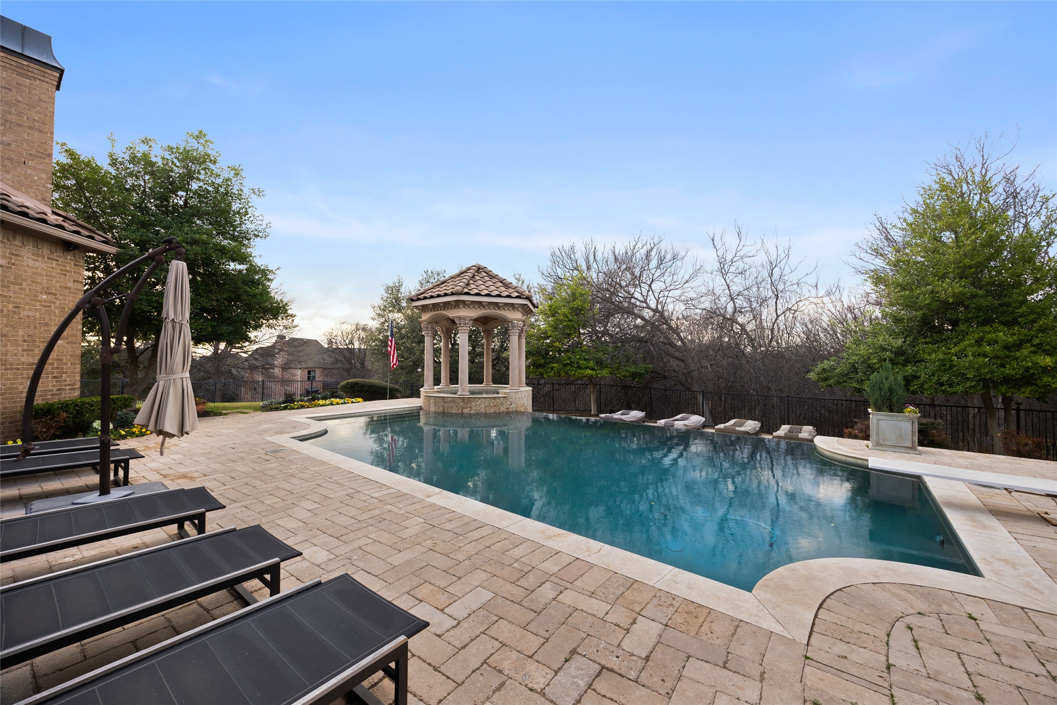 6300 Caroline Drive