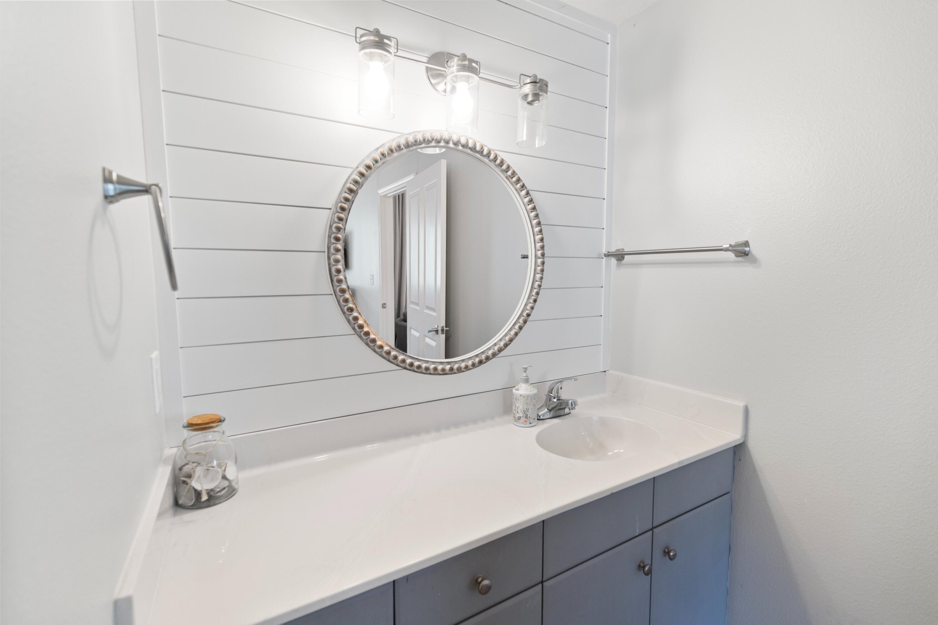 9900 S Thomas Drive UNIT 1728