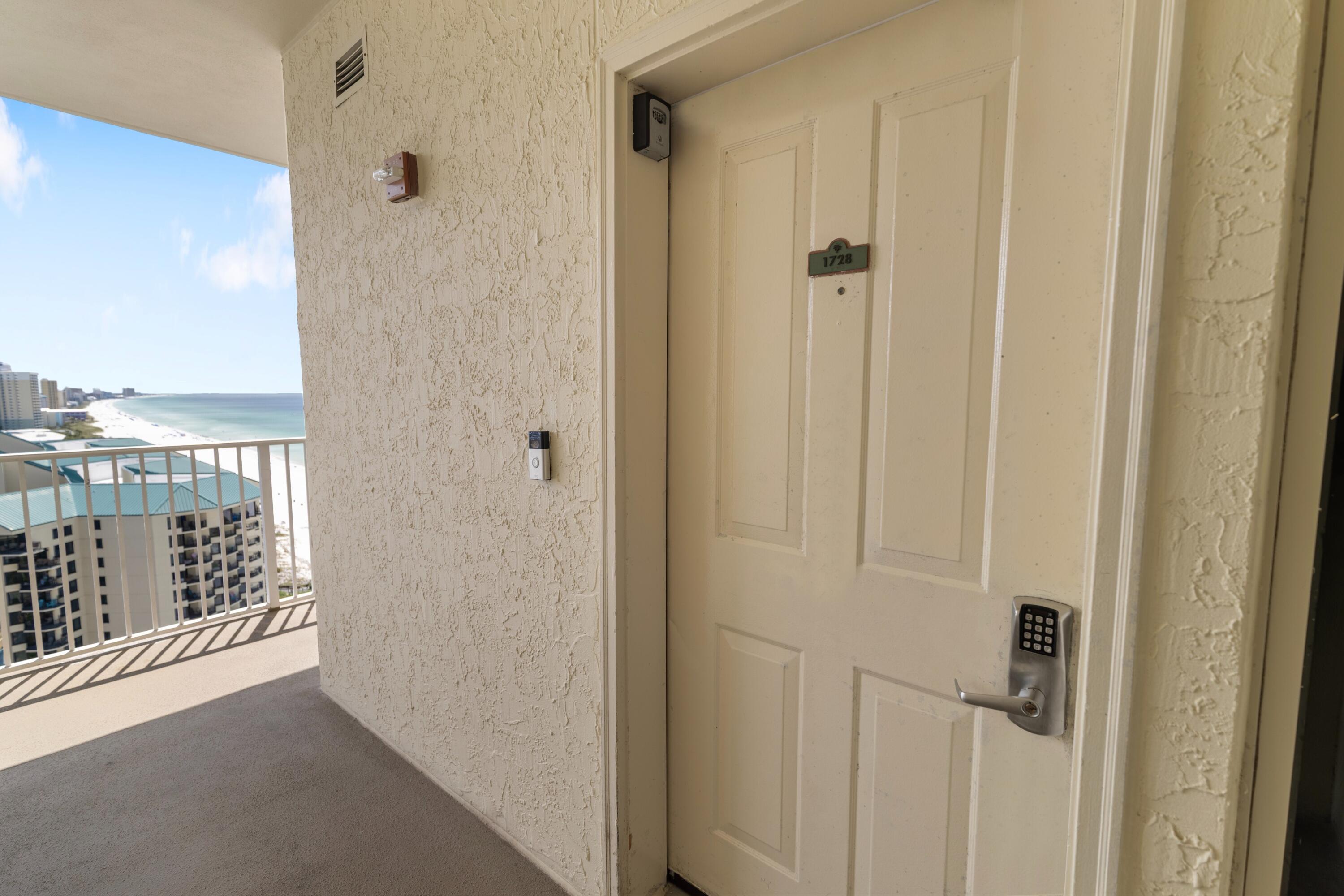 9900 S Thomas Drive UNIT 1728