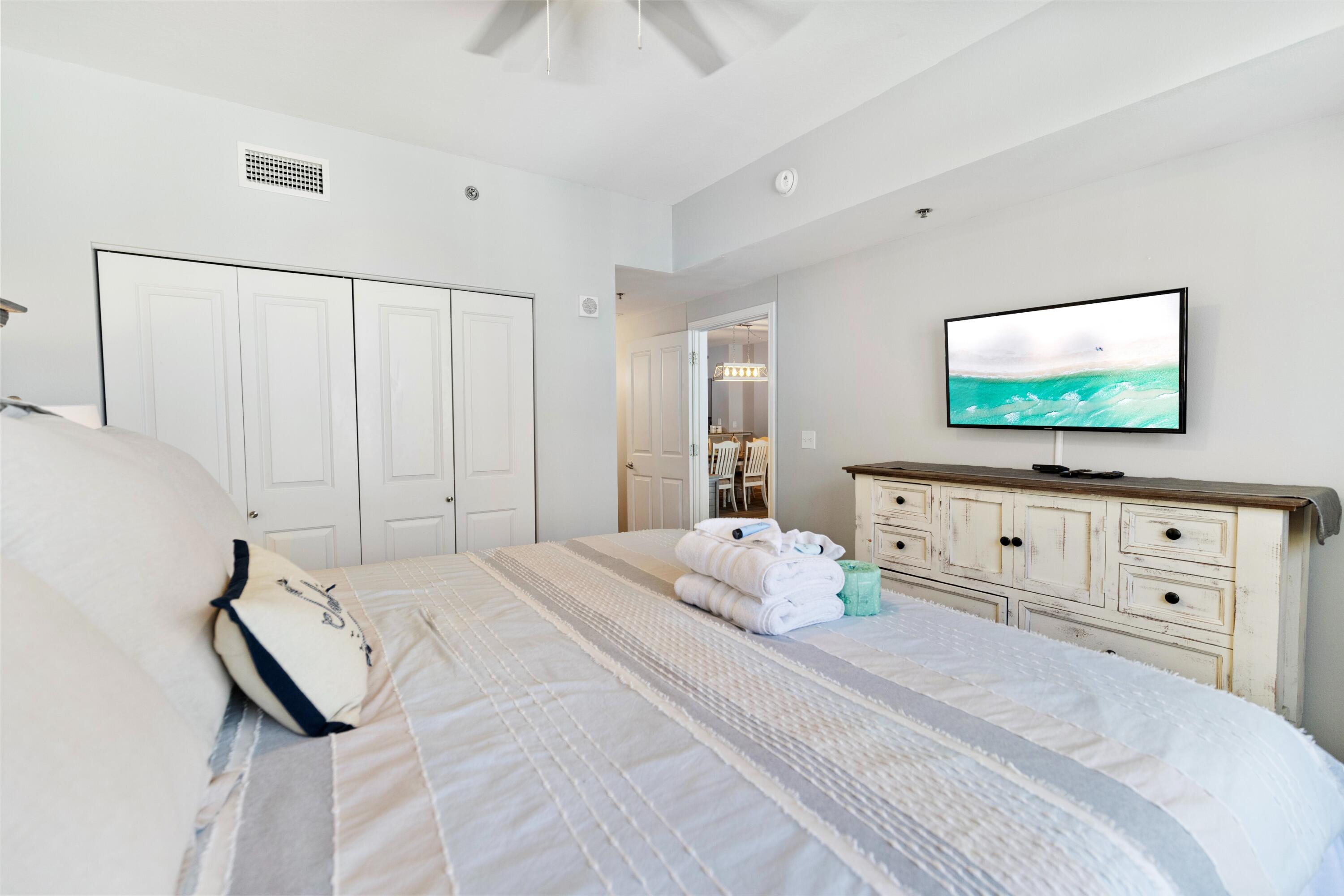9900 S Thomas Drive UNIT 1728