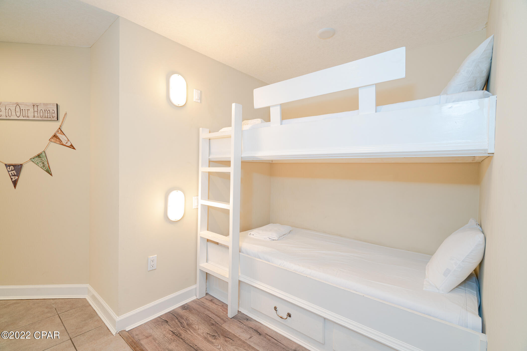 11807 Front Beach 1-1405