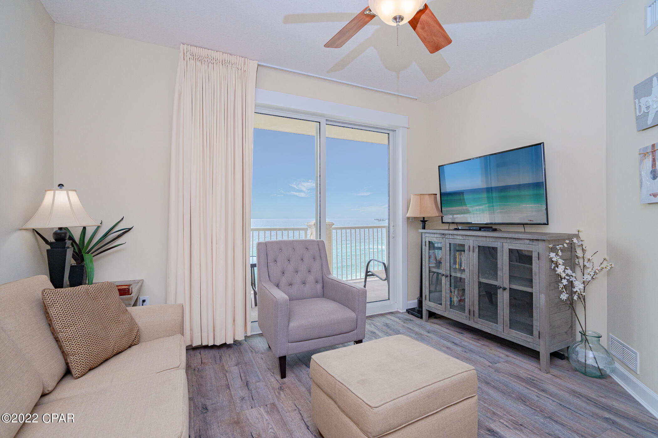11807 Front Beach 1-1405