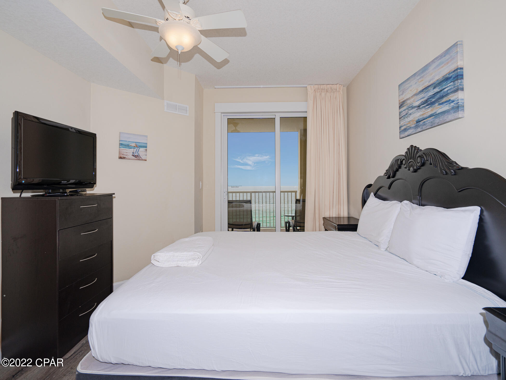 11807 Front Beach 1-1405