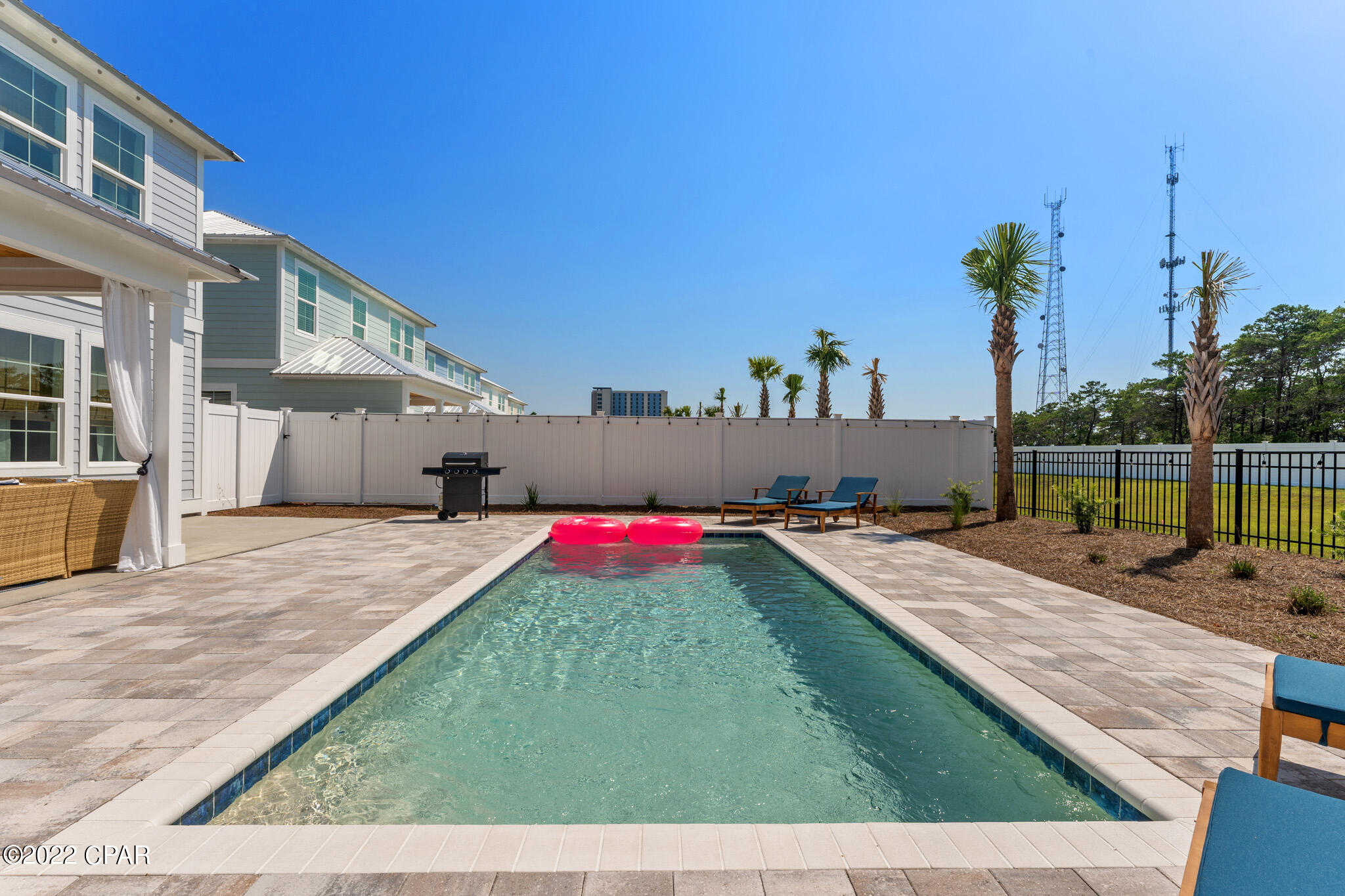 502 Lyndell Lane