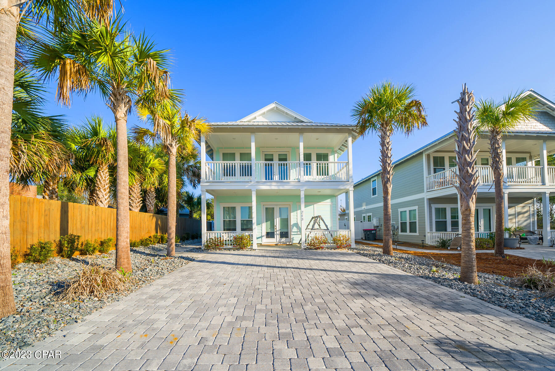 213 Sands Street