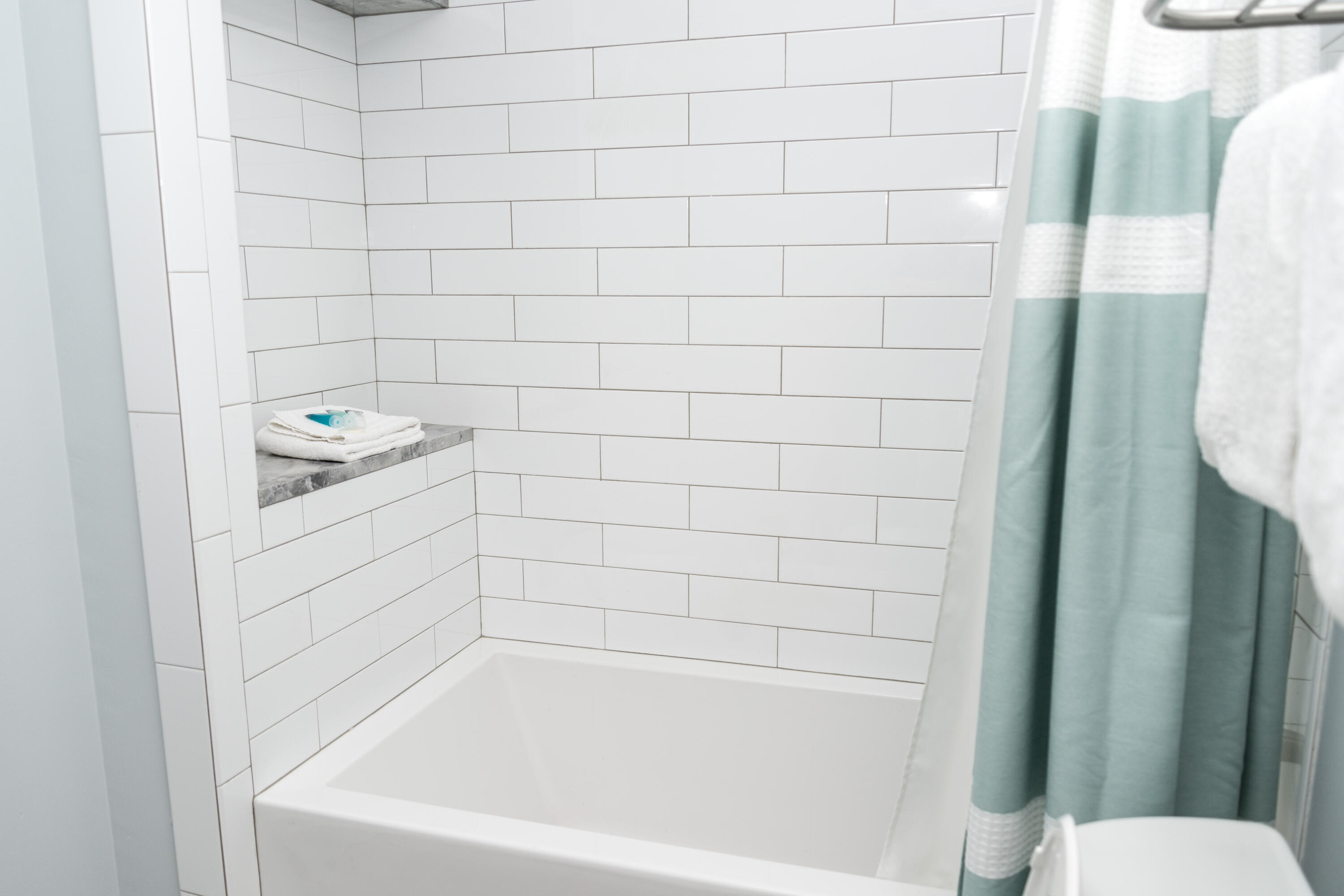 4810 Westwinds Drive Unit: # 4810