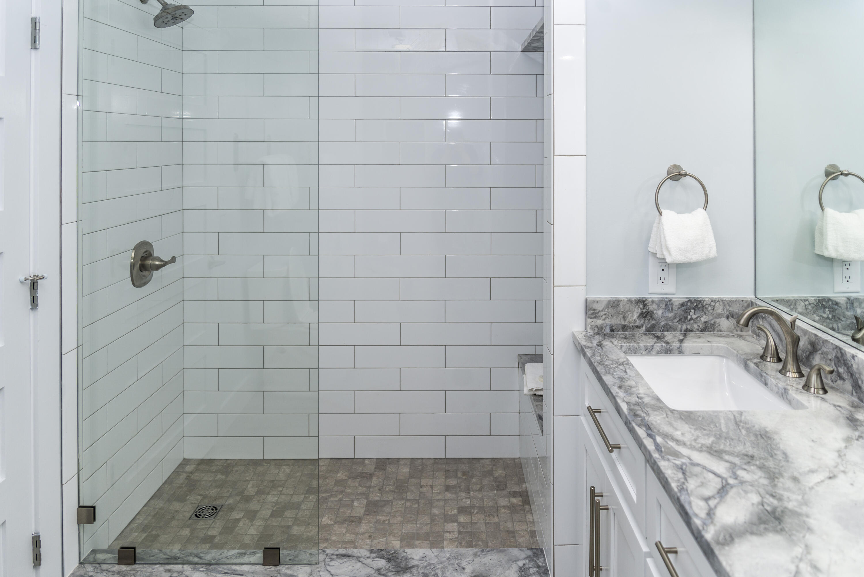 4810 Westwinds Drive Unit: # 4810