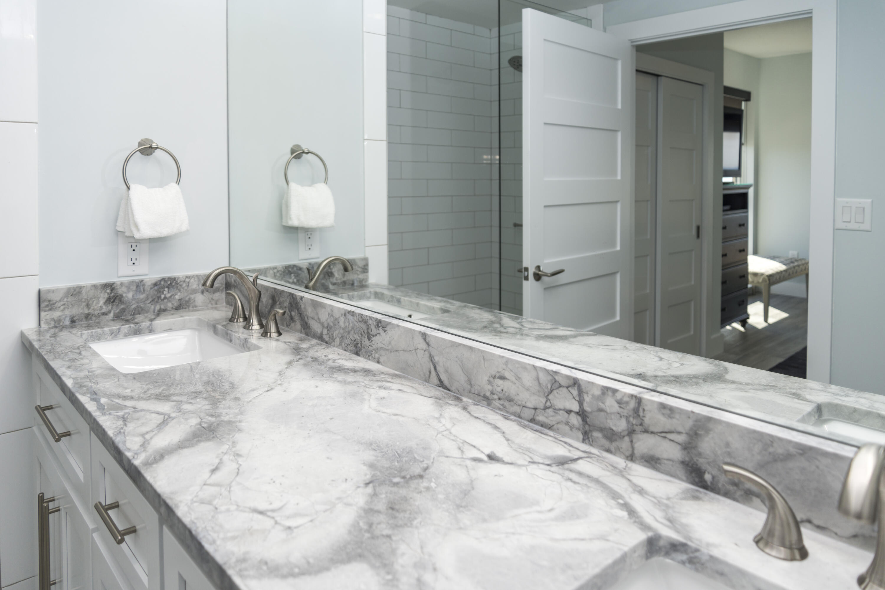 4810 Westwinds Drive Unit: # 4810