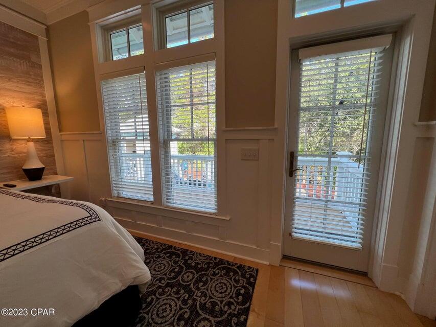 114 Parkshore Drive