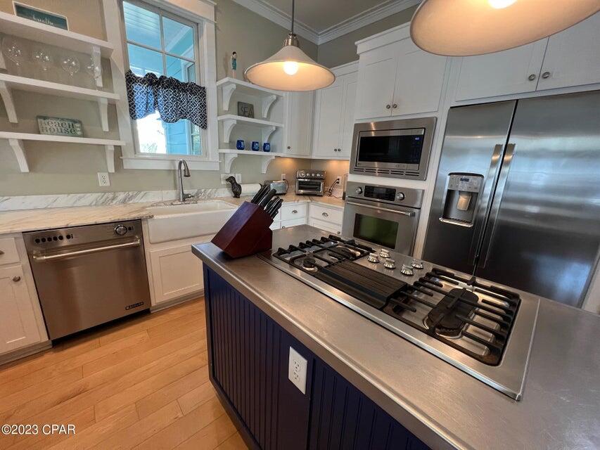 114 Parkshore Drive