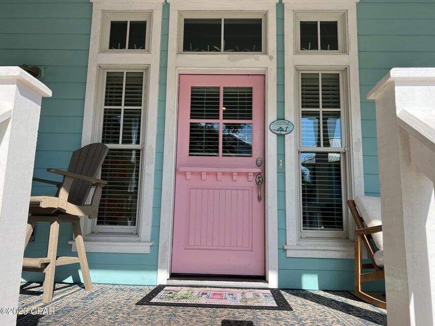 114 Parkshore Drive